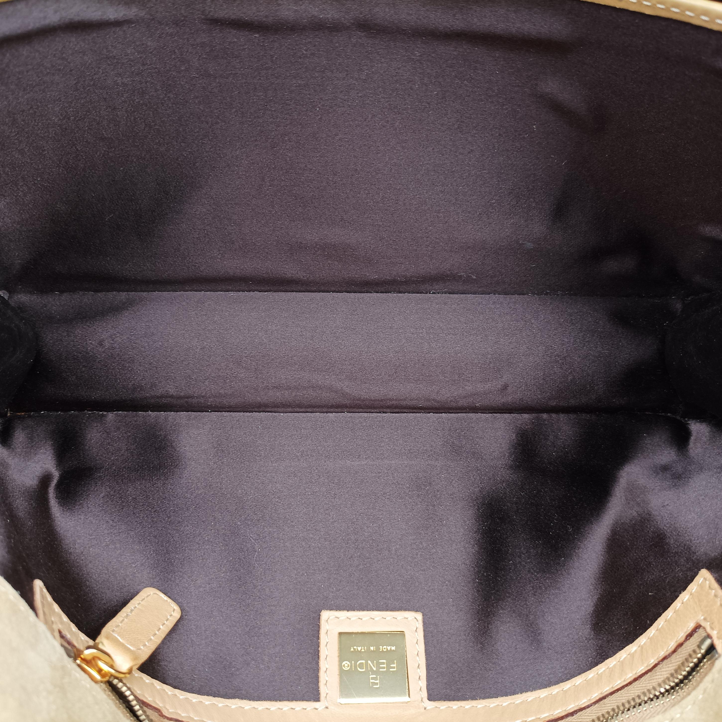 Baguette beige suede 001632 001632.001マンマバケット ベージュ スエード 001632 001632.001