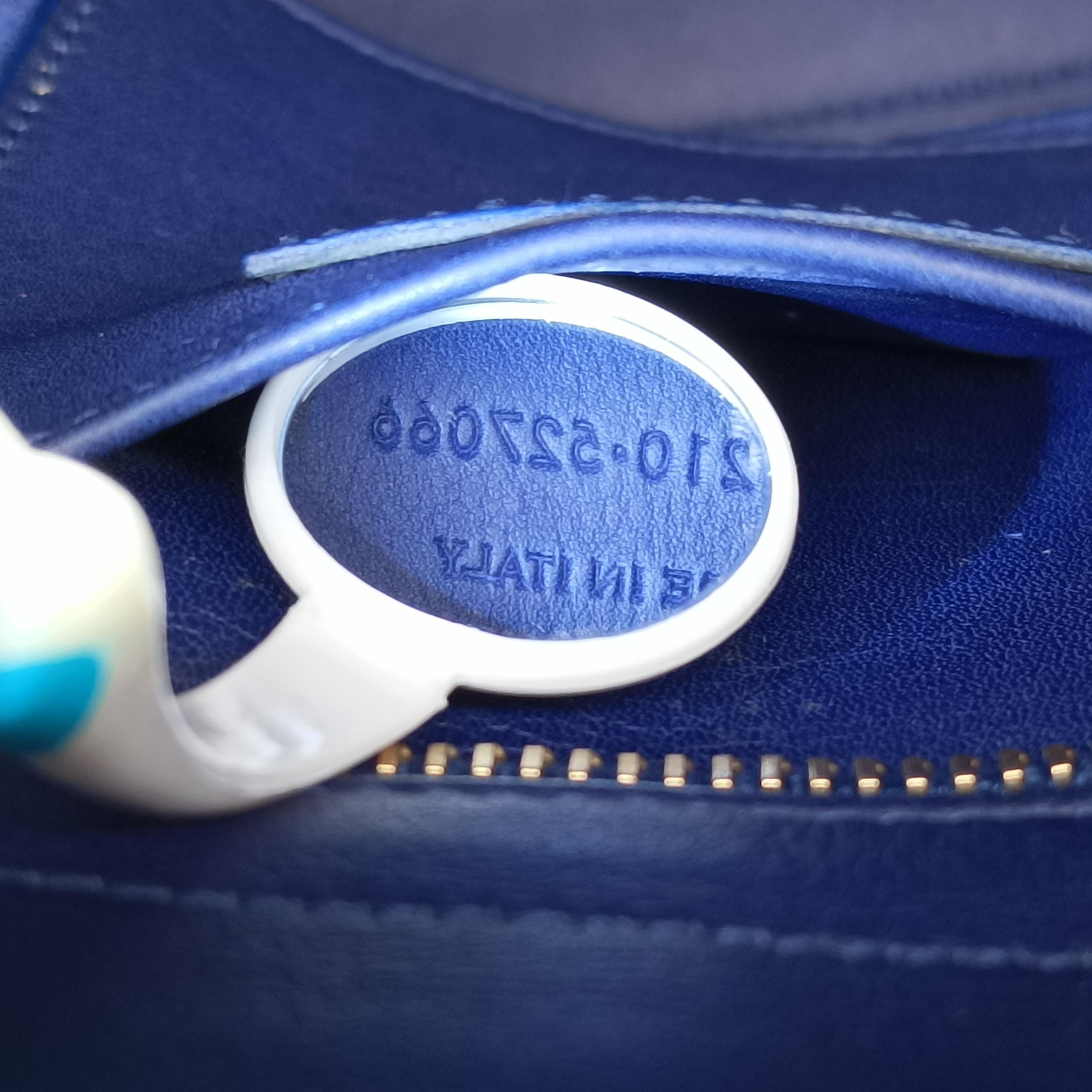 Y Ligne Petit Cabas Blue Leather 311210 311210.527066Yライン プチカバス ブルー レザー 311210 311210.527066