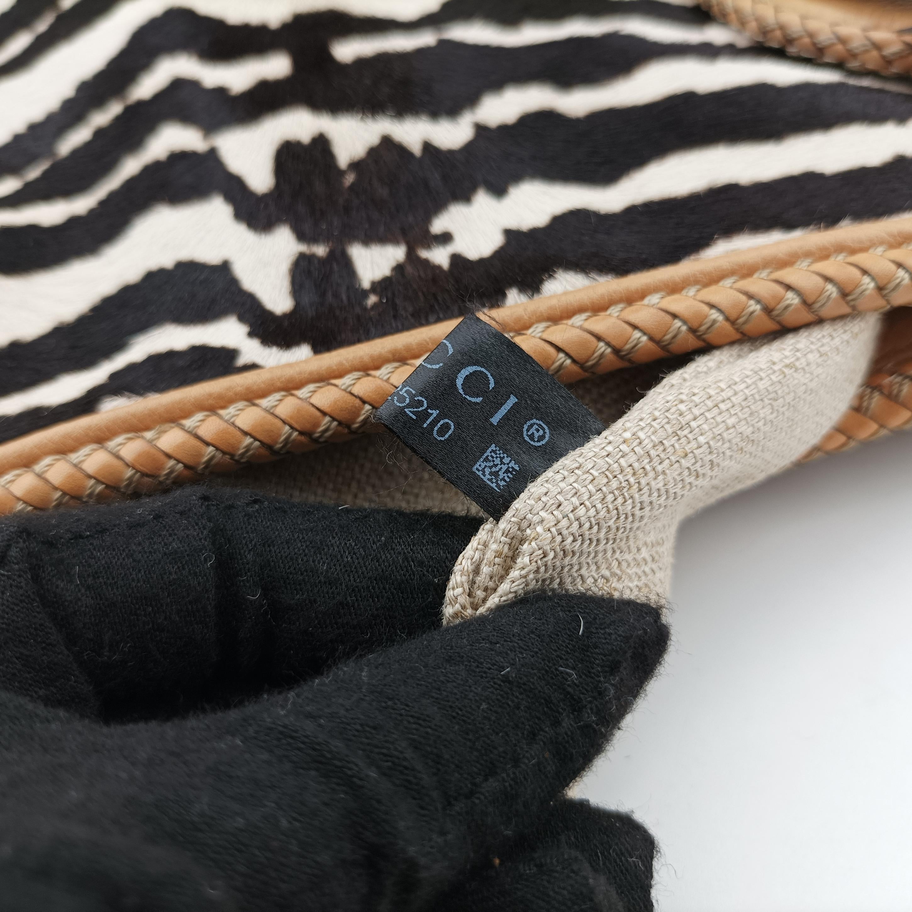 Zebra Printed Marrakech Black×White×Beige ponyhair 257023 I010325210ゼブラプリントマラケシュ ブラック×ホワイト×ベージュ ハラコ 257023 I010325210