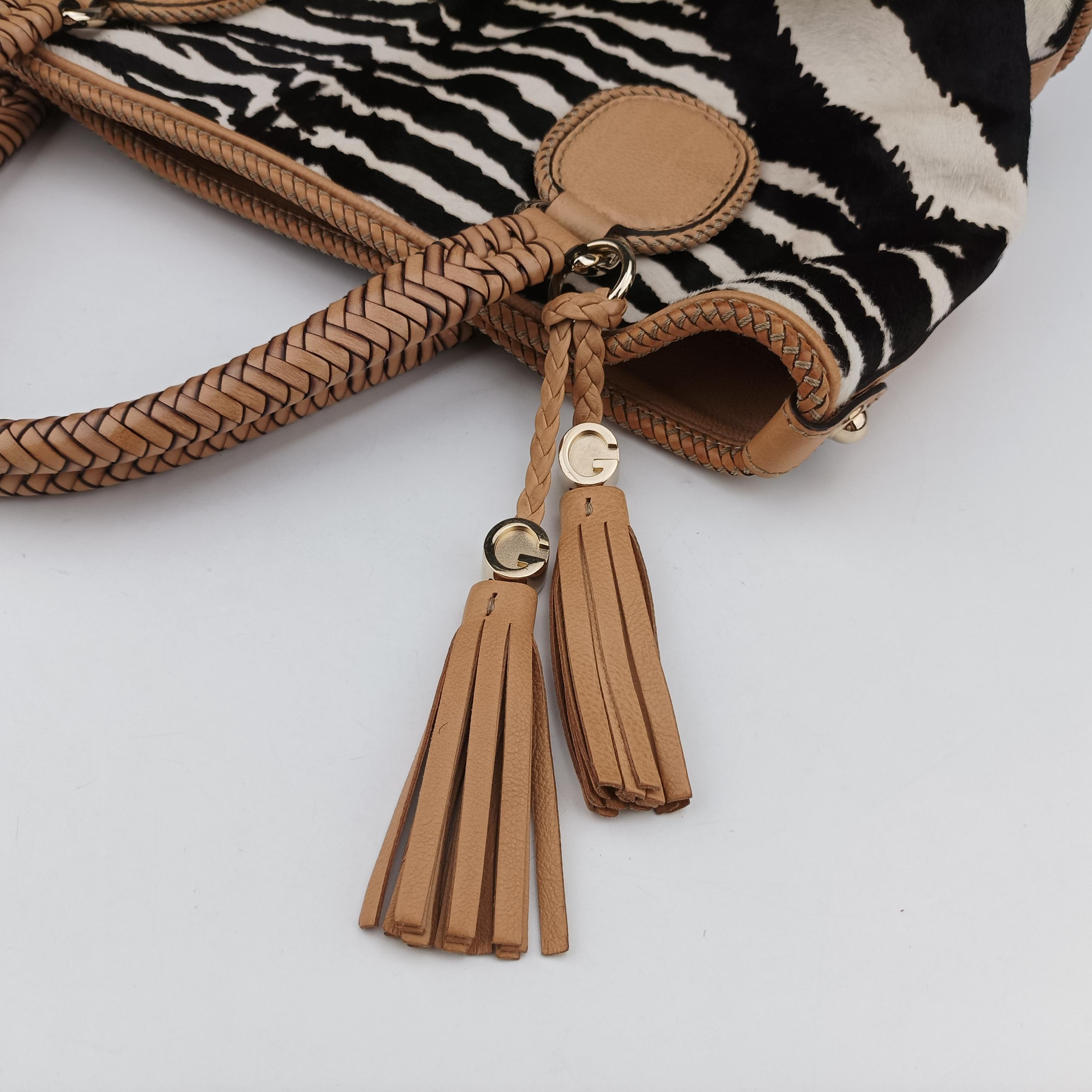 Zebra Printed Marrakech Black×White×Beige ponyhair 257023 I010325210ゼブラプリントマラケシュ ブラック×ホワイト×ベージュ ハラコ 257023 I010325210