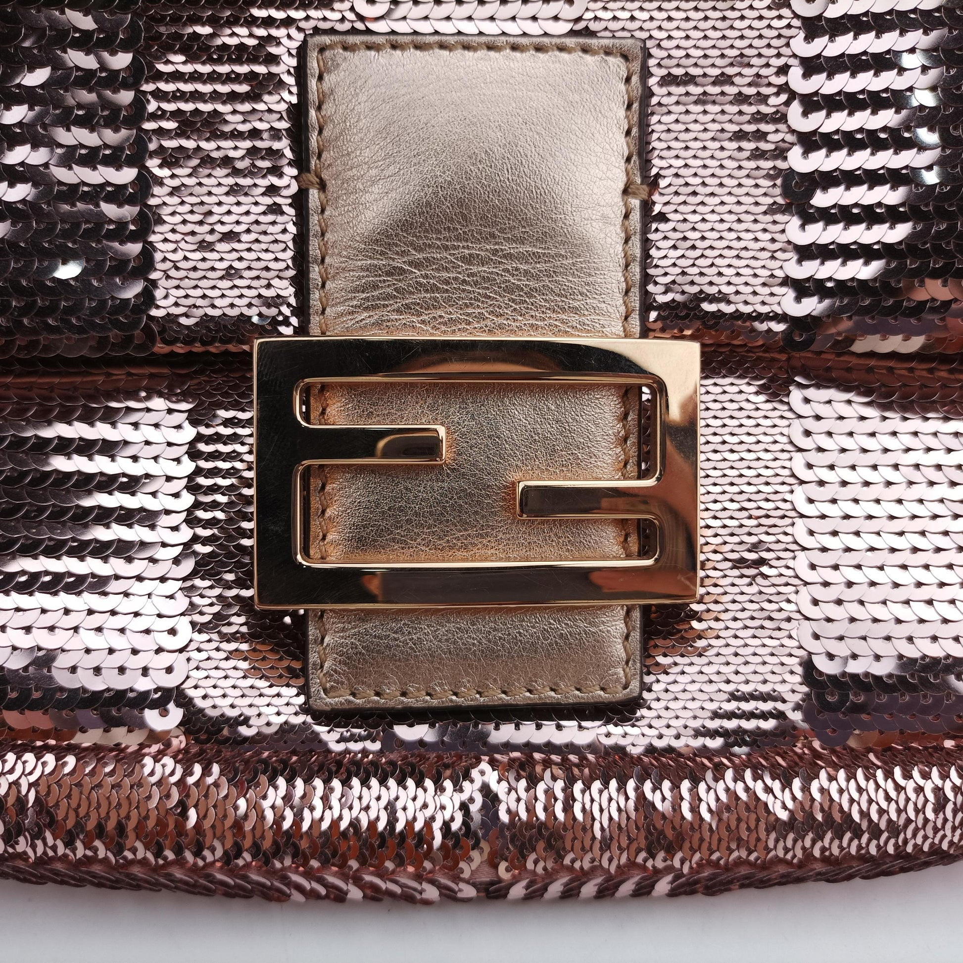 BAGUETTE Pink sequins 8BR600 8BR600-AAFU-208-10429マンマバケット ピンク スパンコール 8BR600 8BR600-AAFU-208-10429