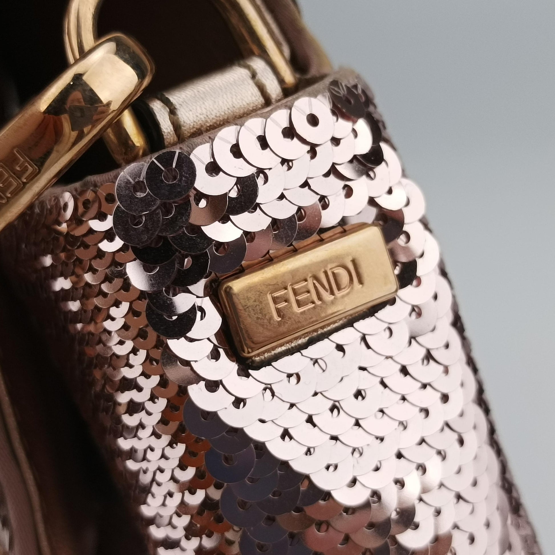 BAGUETTE Pink sequins 8BR600 8BR600-AAFU-208-10429マンマバケット ピンク スパンコール 8BR600 8BR600-AAFU-208-10429