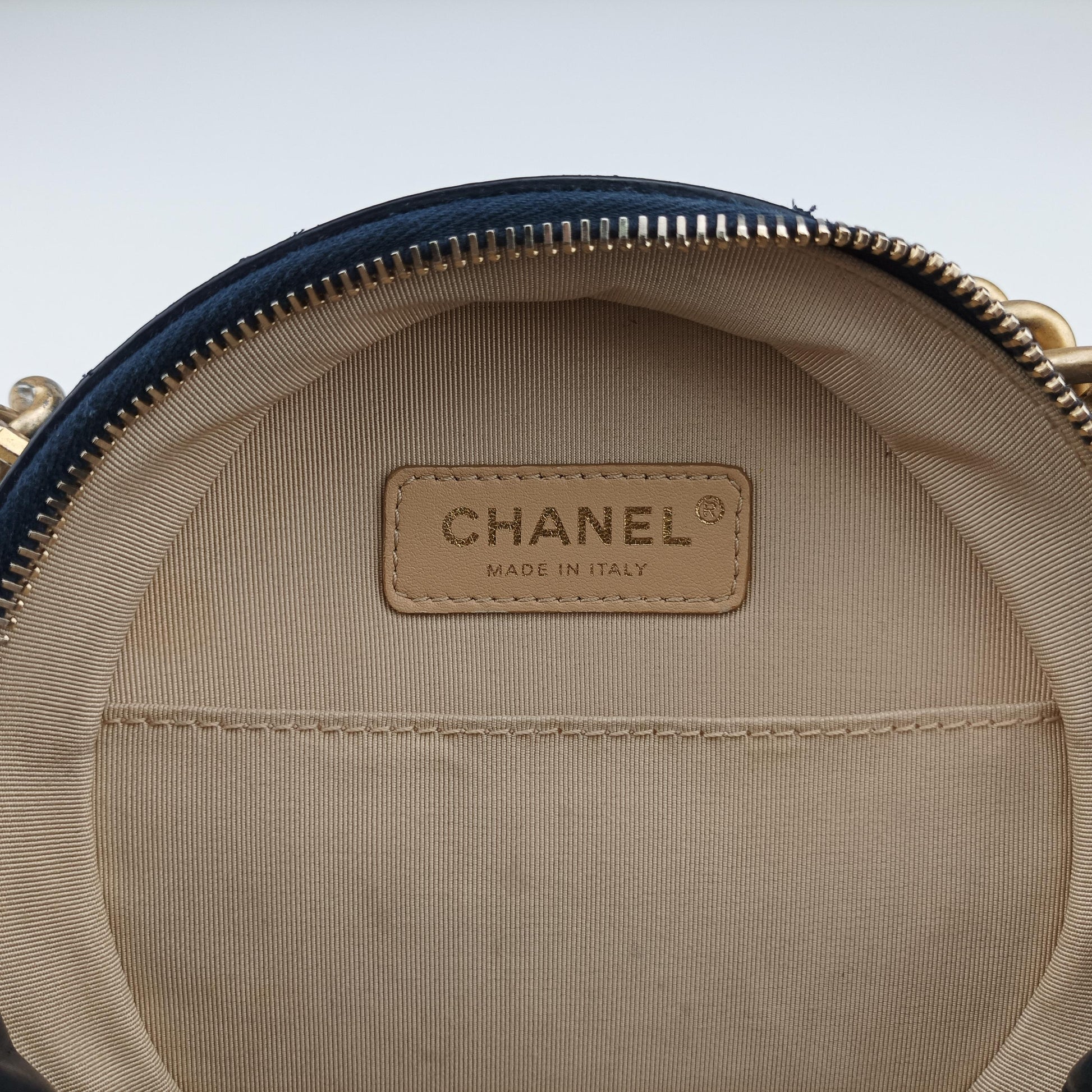 Round As Earth navy leather A91946 25097767ココマーク ラウンド ネイビー  レザー A91946 25097767