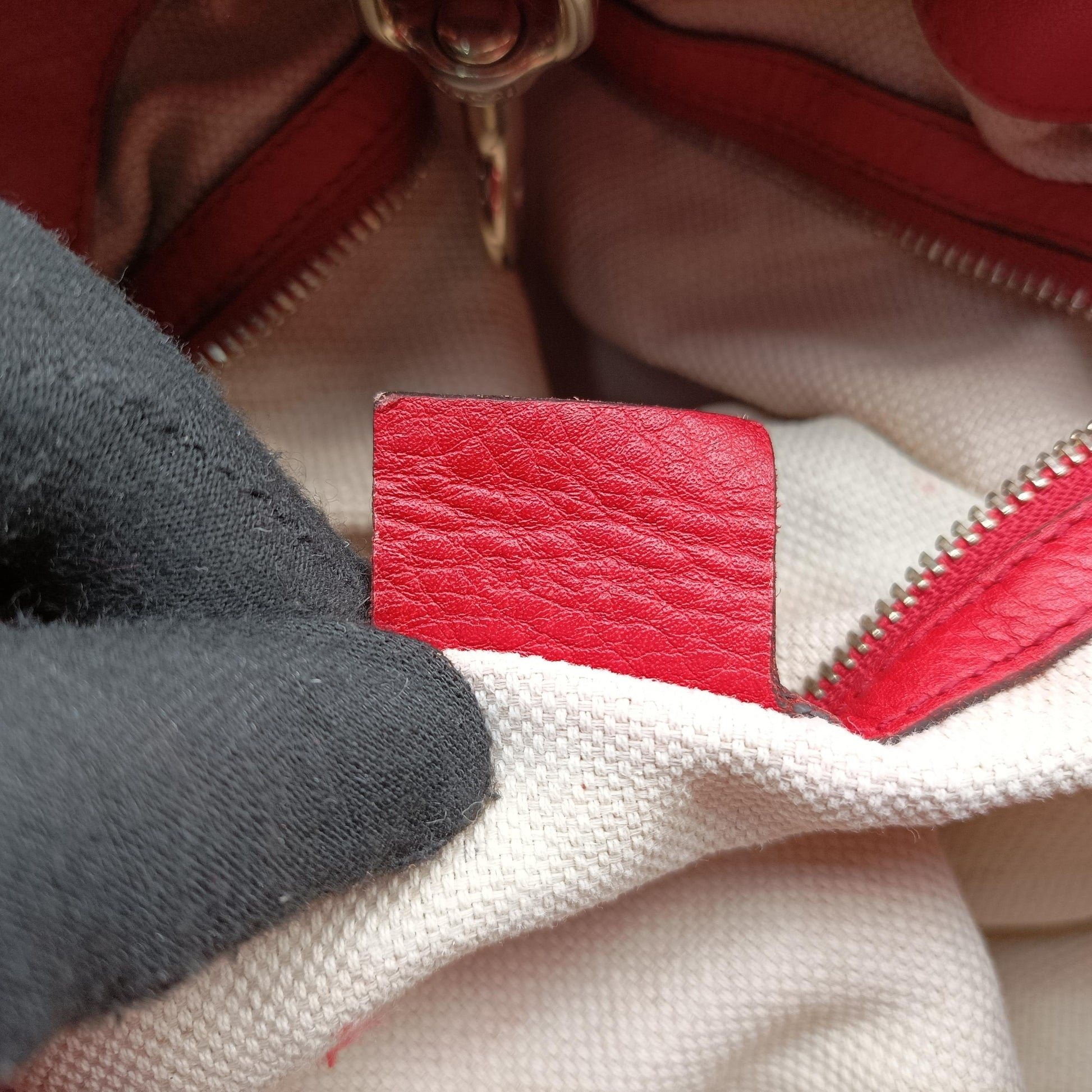 Soho Red leather 308982 Lot number unknownソーホー レッド レザー 308982 製番不明