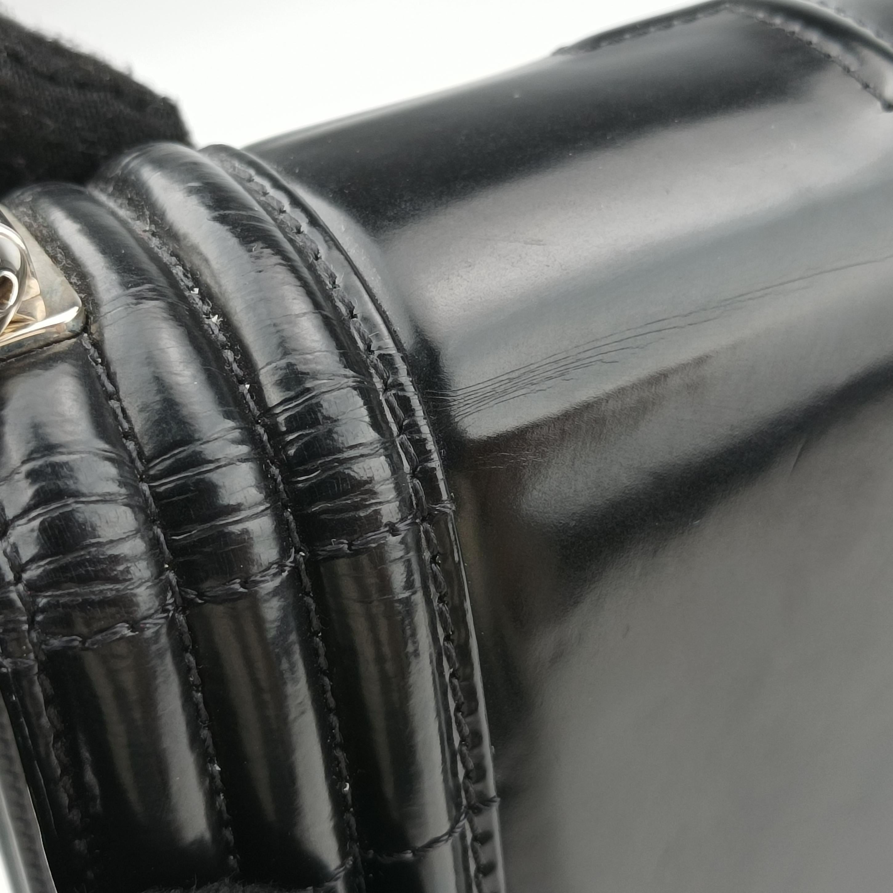 BOY CHANEL Black Enamel A67021 17001419ボーイシャネル ブラック エナメル A67021 17001419