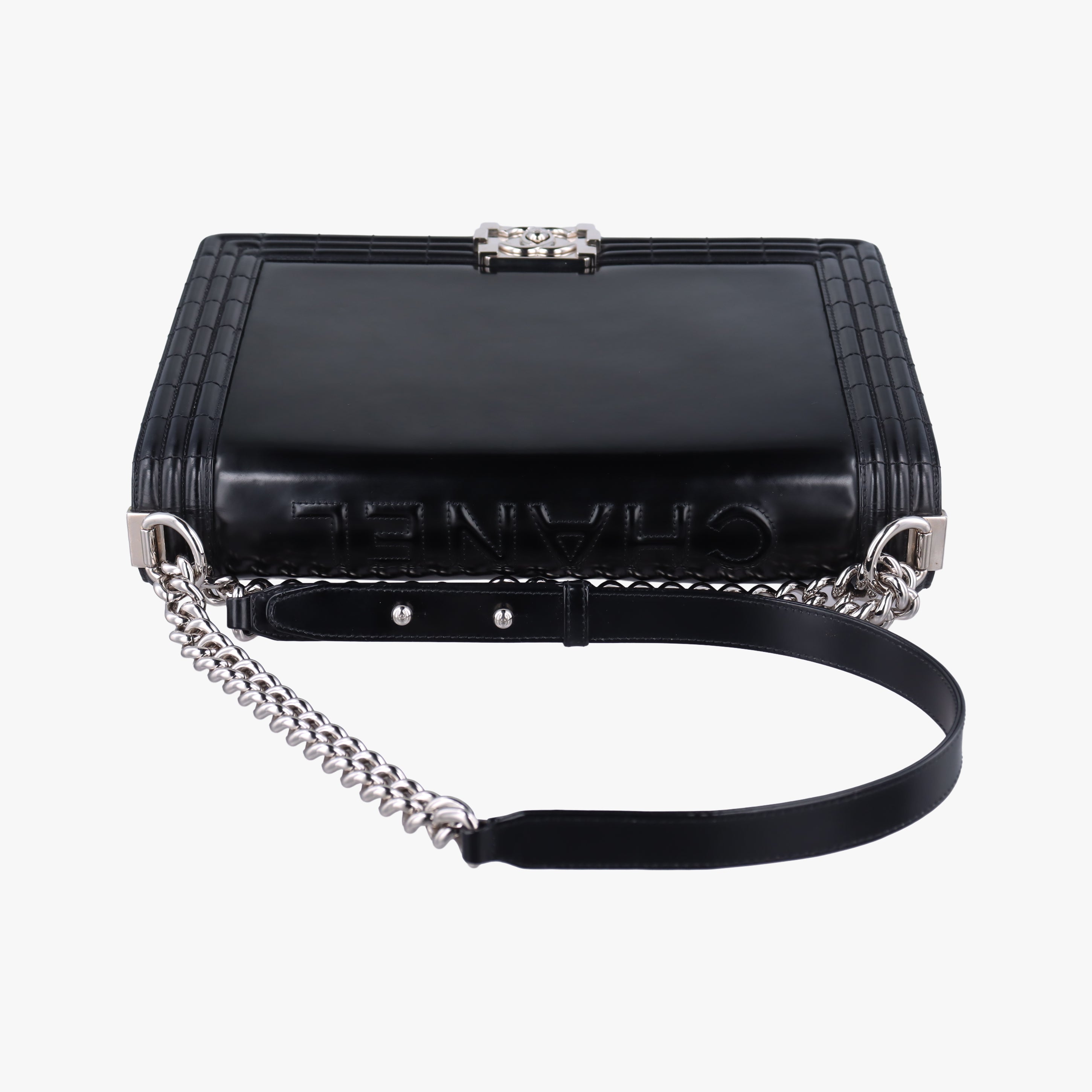 BOY CHANEL Black Enamel A67021 17001419ボーイシャネル ブラック エナメル A67021 17001419