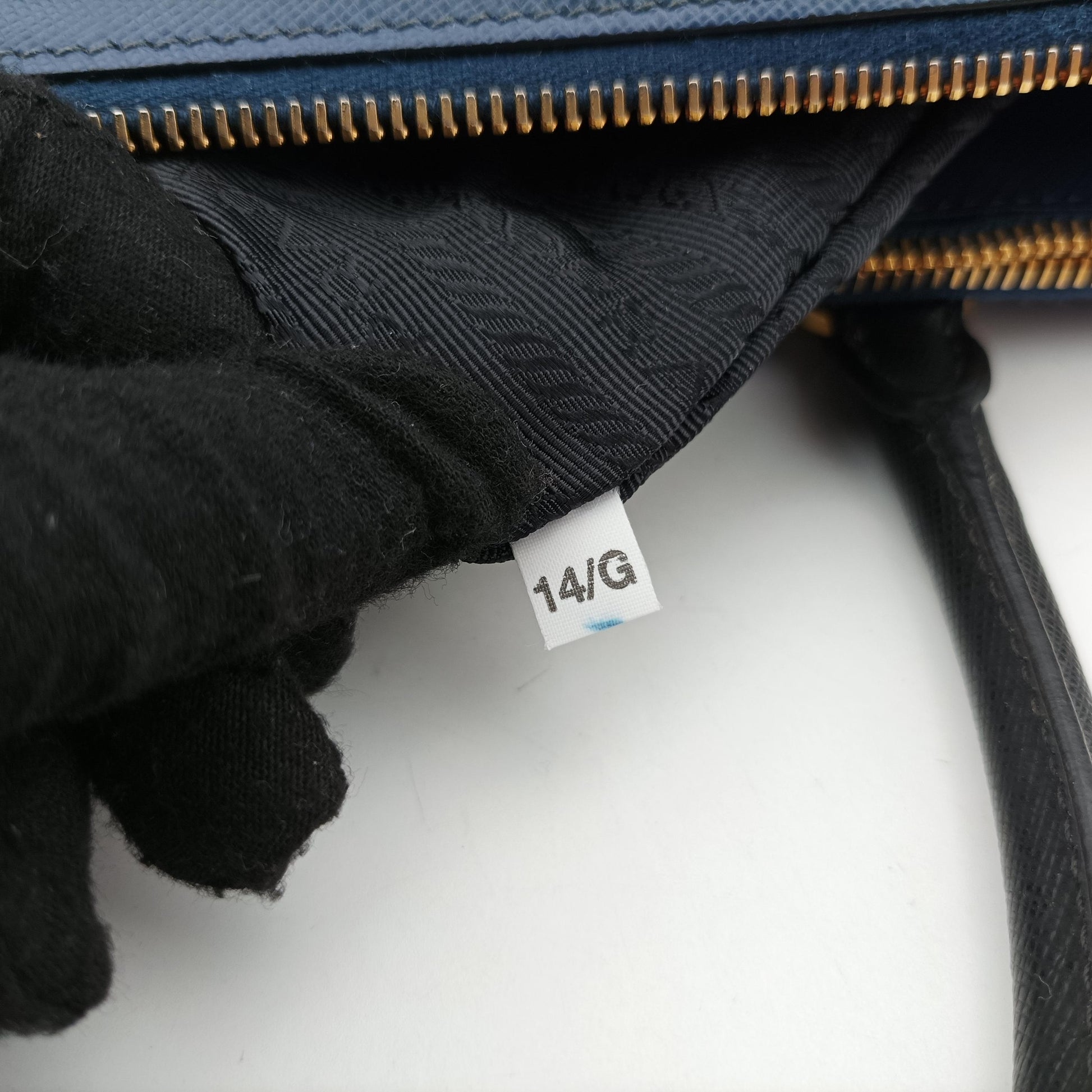 Galleria Navy × Black SAFFIANO Leather B2830A 14/Gガレリア ネイビー×ブラック サフィアーノ レザー B2830A 14/G