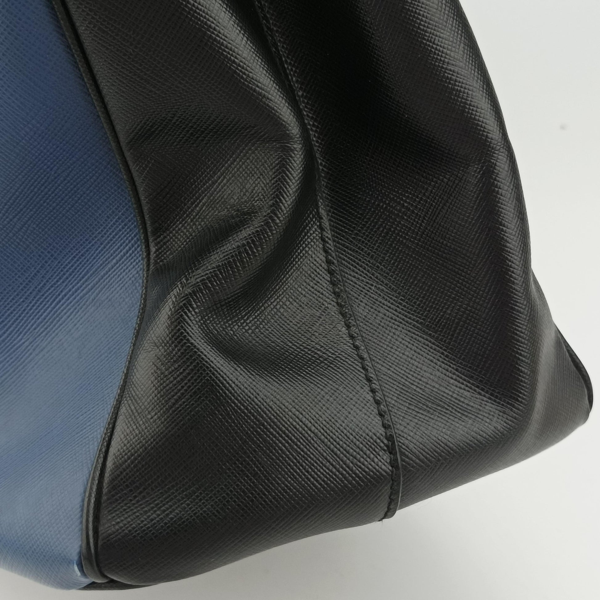 Galleria Navy × Black SAFFIANO Leather B2830A 14/Gガレリア ネイビー×ブラック サフィアーノ レザー B2830A 14/G