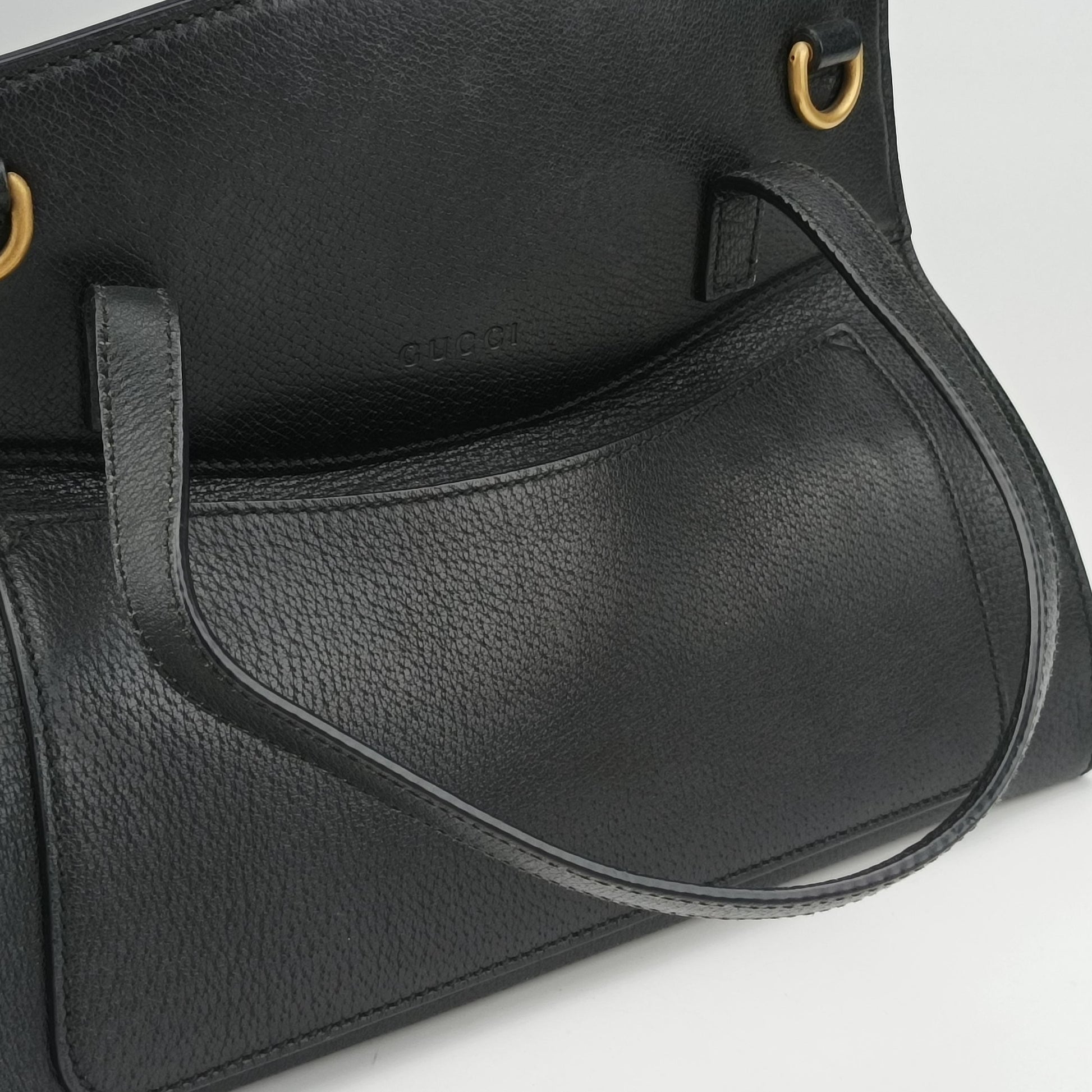 Crystal Butterfly Linea Totem Black x Green x Red Leather 505342 H023684731クリスタルバタフライリネアトーテム ブラック×グリーン×レッド レザー 505342 H023684731