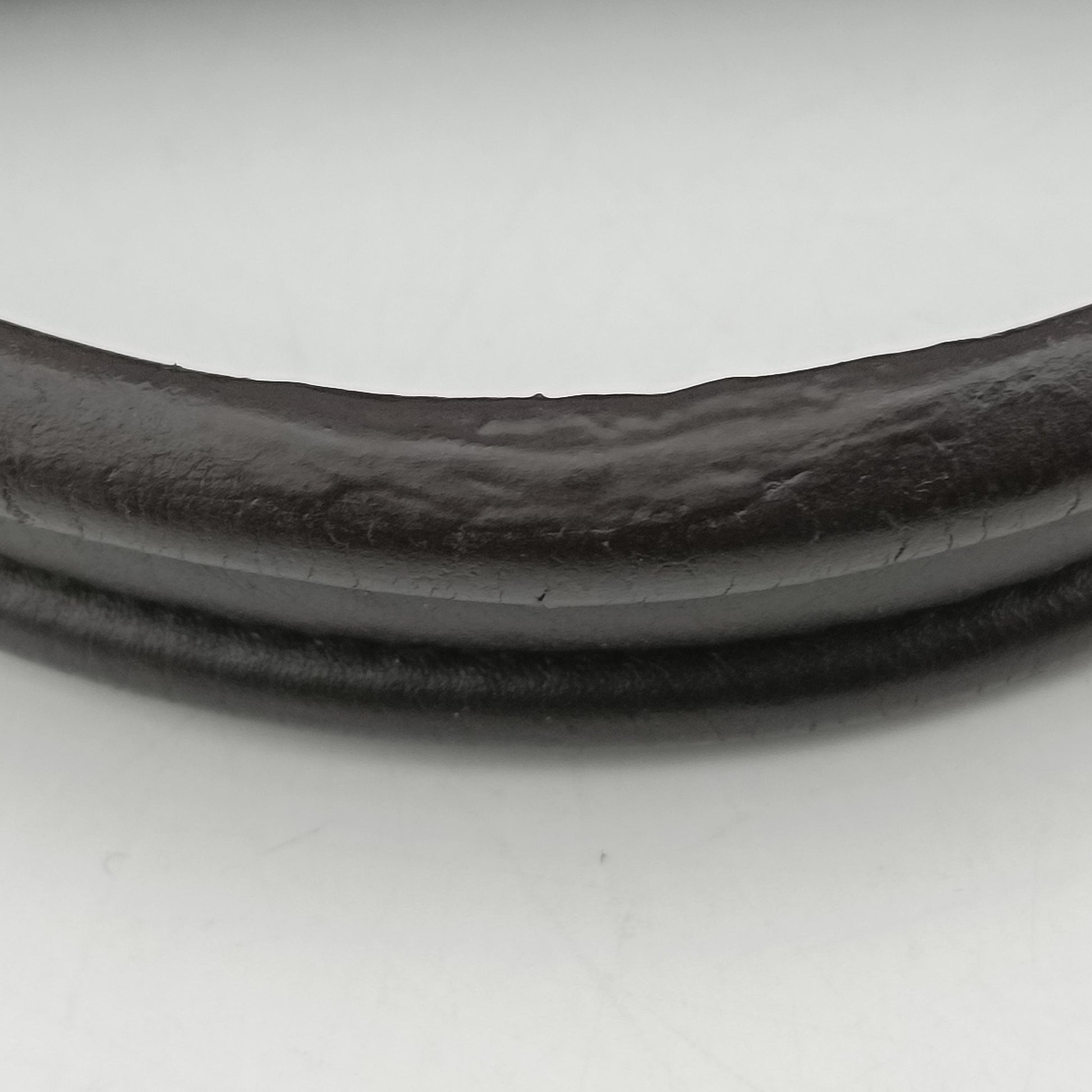 Intrecciato Black lambskin B01350810Lイントレチャート ブラック ラムスキン B01350810L