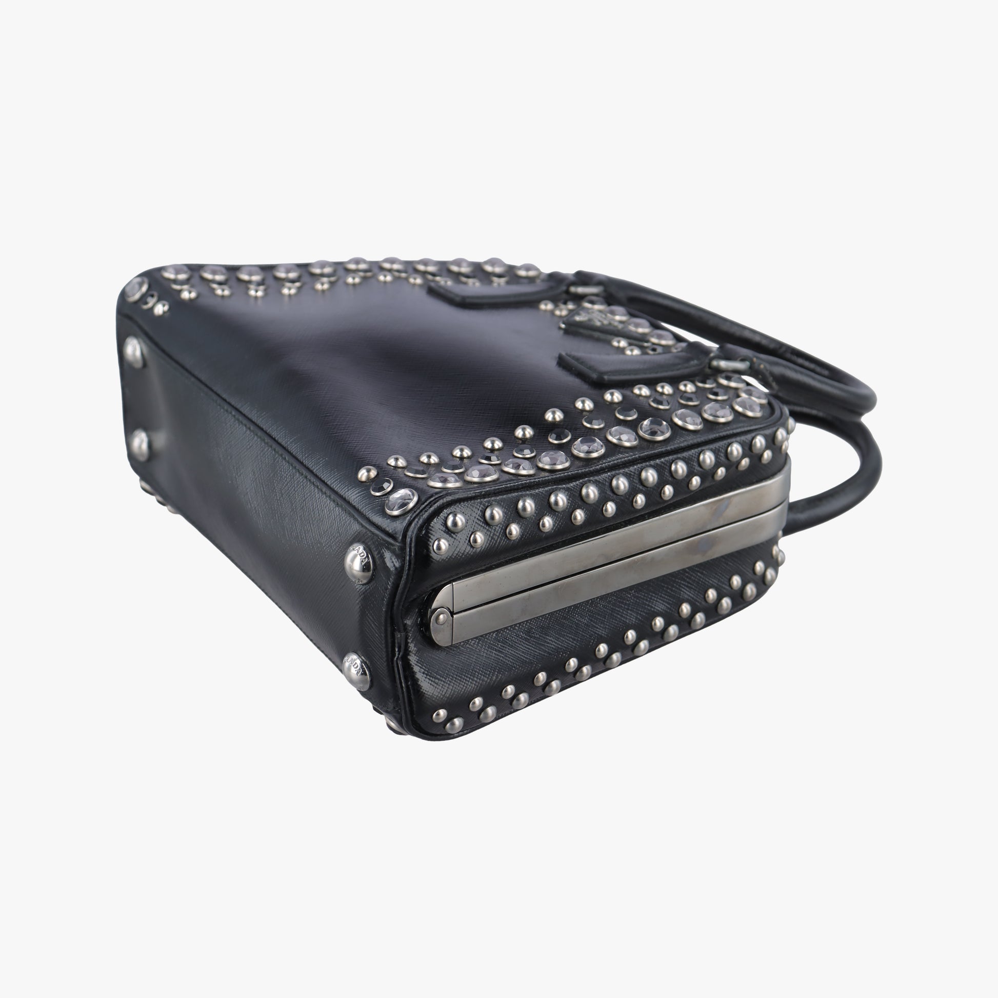 Studs Pyramid Frame Satchel Black Patent 180 8スタッズピラミッドフレームサッチェル ブラック パテント 180 8