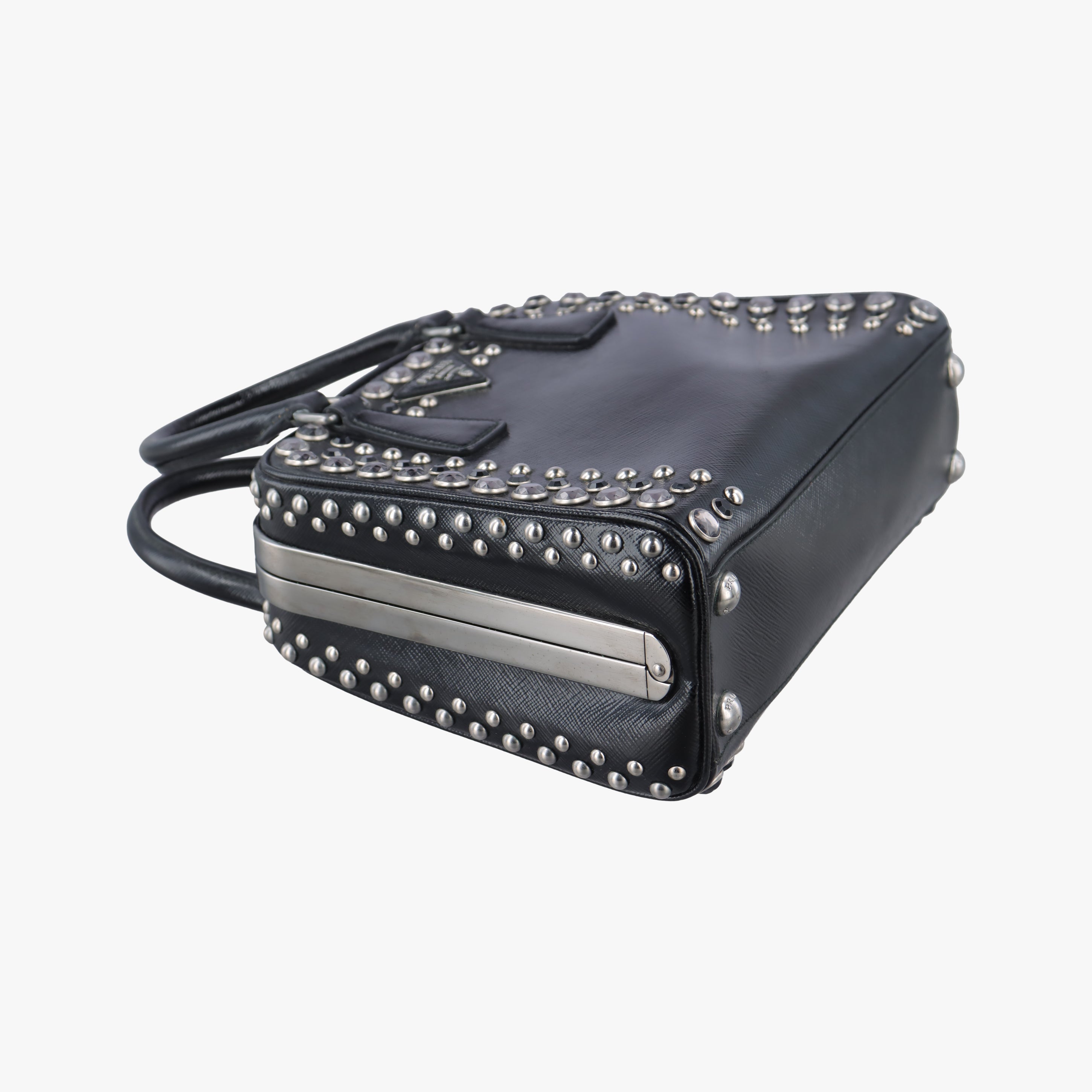 Studs Pyramid Frame Satchel Black Patent 180 8スタッズピラミッドフレームサッチェル ブラック パテント 180 8
