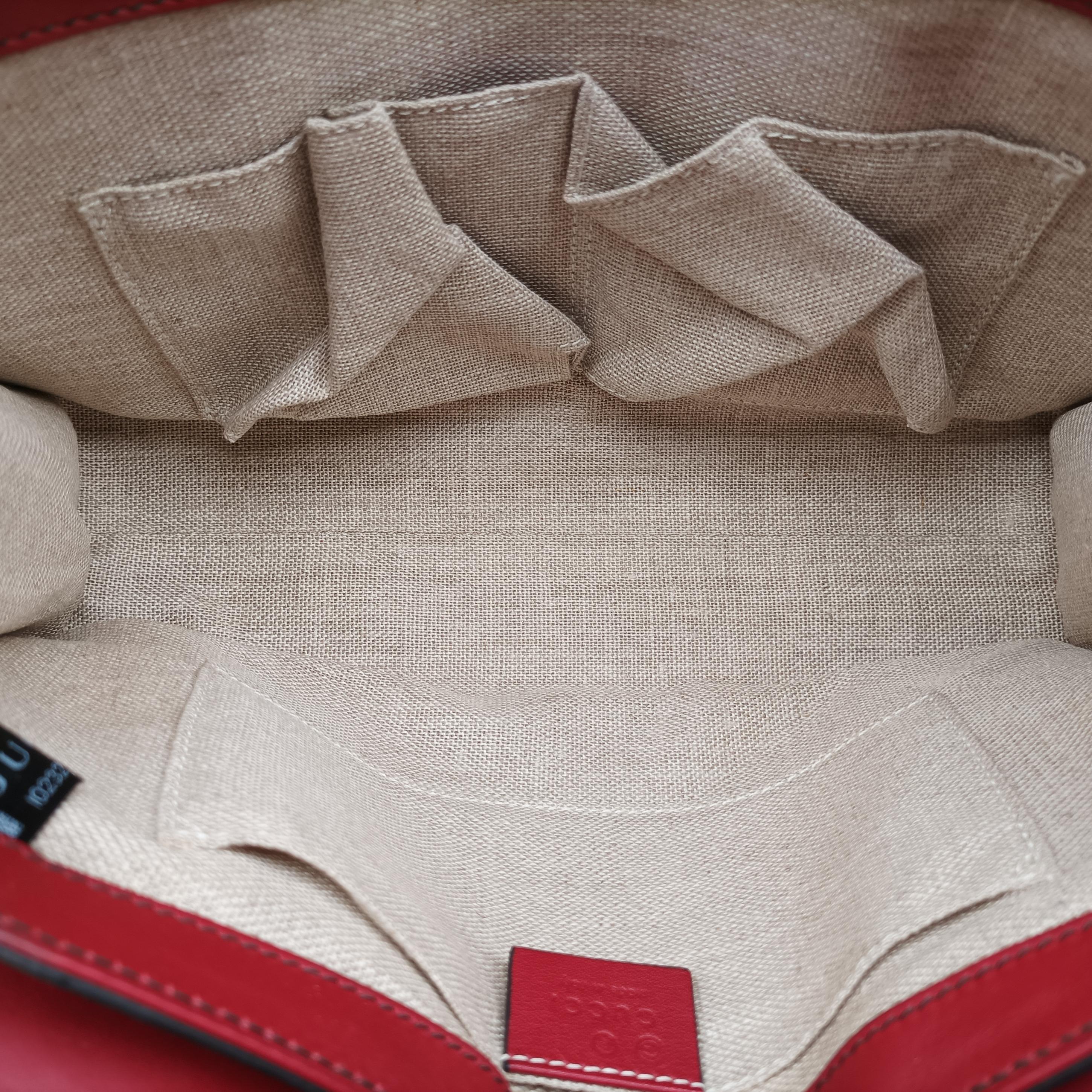 Emily Red Leather 449635 I023211488エミリー レッド レザー 449635 I023211488