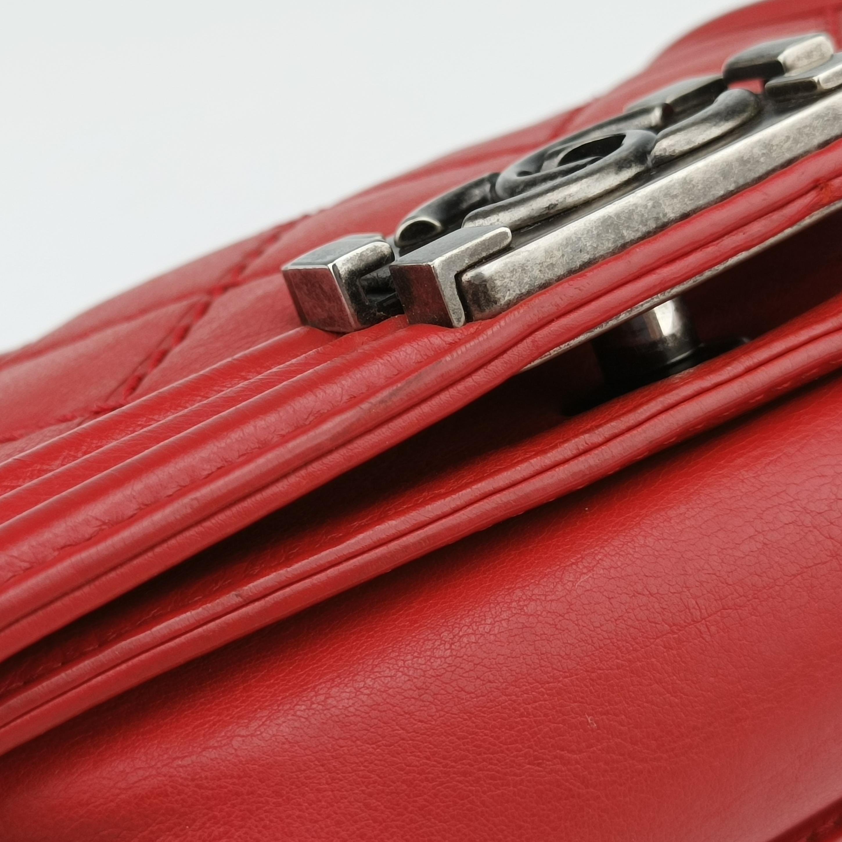 BOY CHANEL Red Leather A92104 18681204ボーイシャネル レッド レザー A92104 18681204