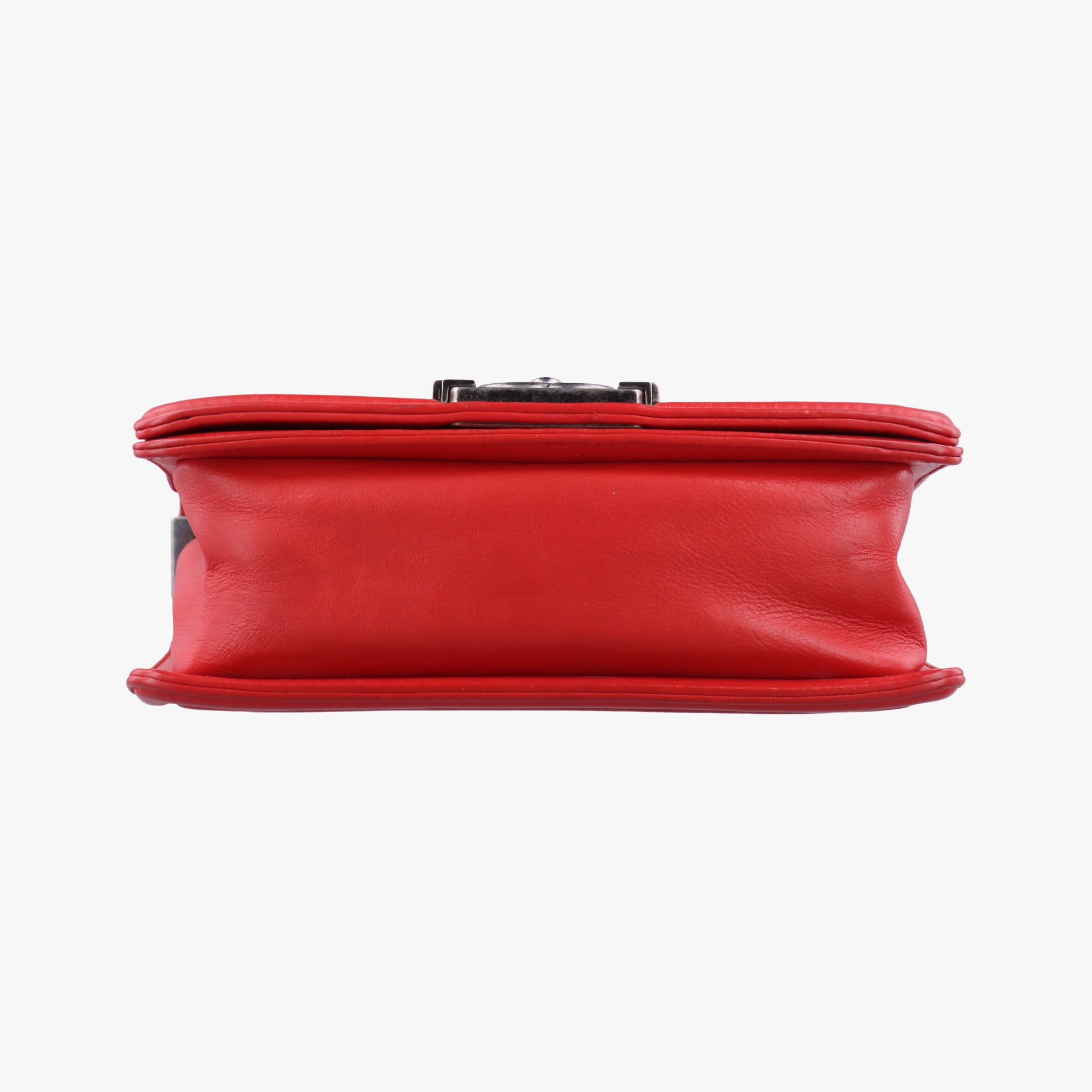 BOY CHANEL Red Leather A92104 18681204ボーイシャネル レッド レザー A92104 18681204