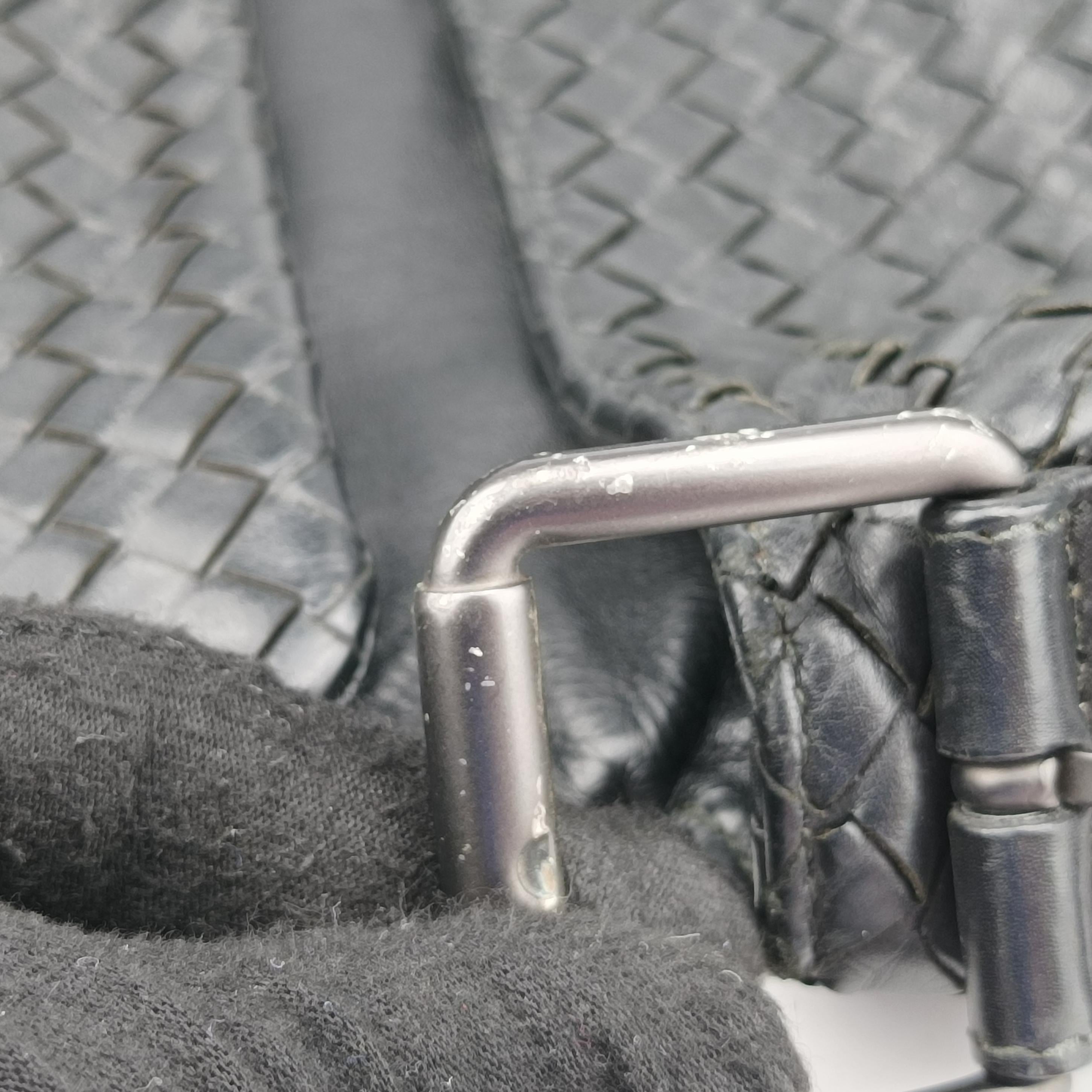 Intrecciato Black lambskin B02437012Eイントレチャート ブラック ラムスキン B02437012E