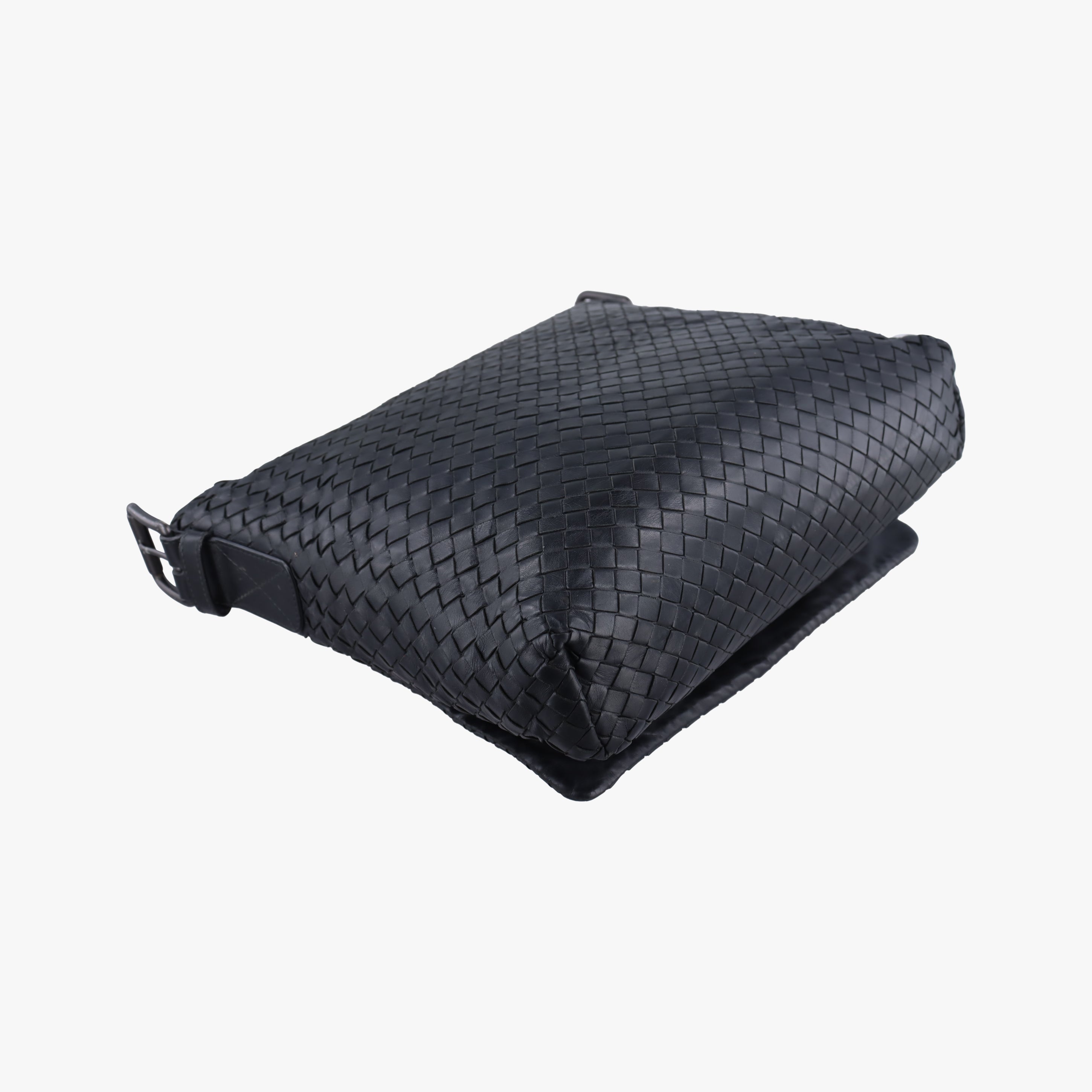 Intrecciato Black lambskin B02437012Eイントレチャート ブラック ラムスキン B02437012E