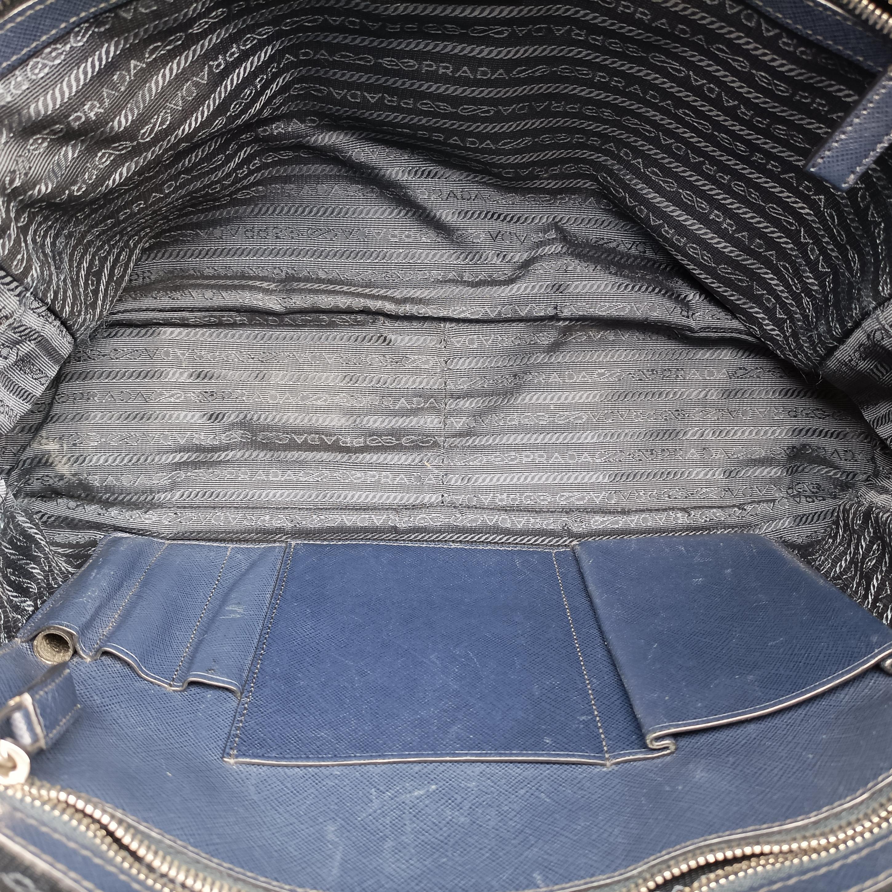 briefcase business Navy SAFFIANO Leather 2VE363 208 7/Rブリーフケース ビジネス ネイビー サフィアーノレザー 2VE363 208 7/R