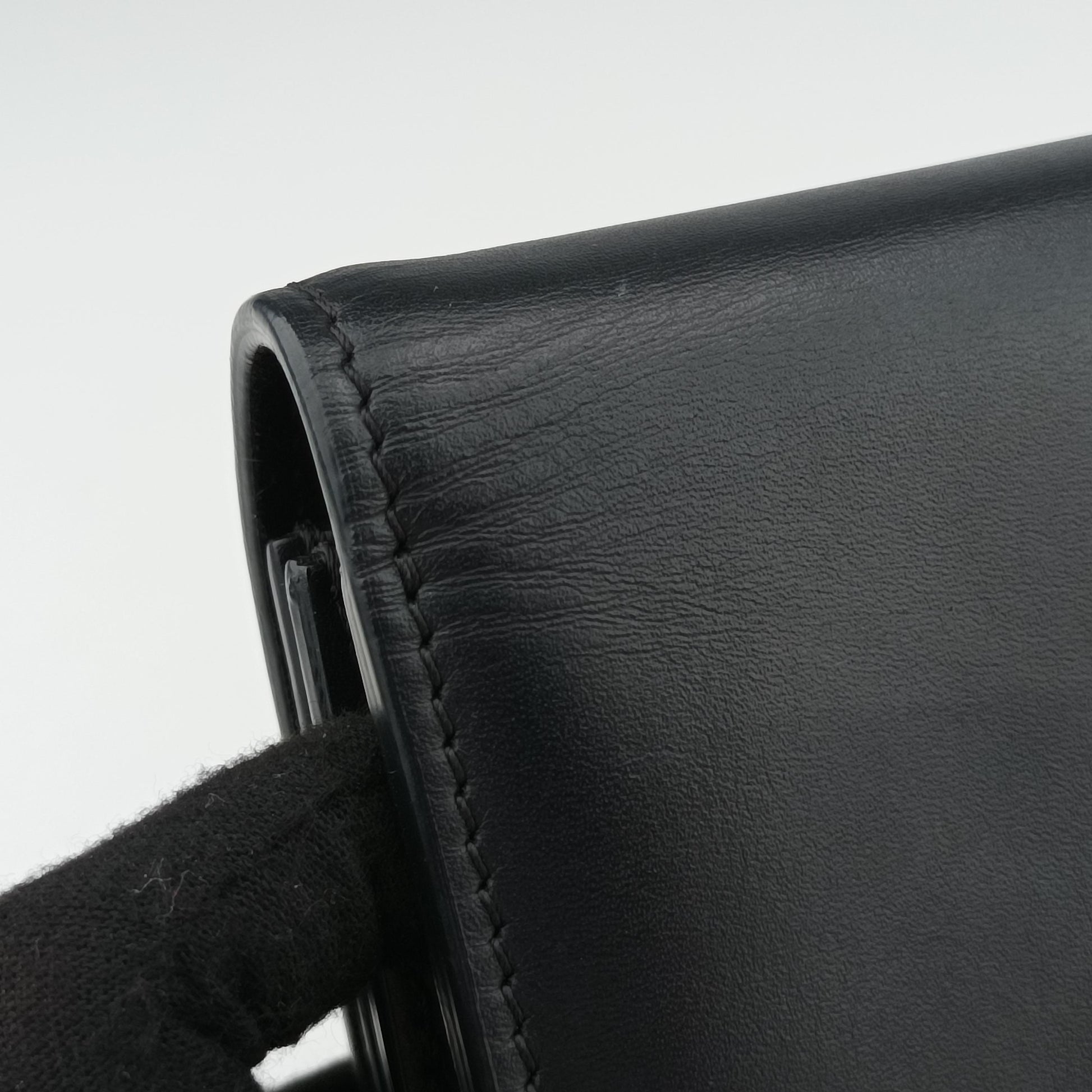Fab Black Leather 8BT326 8BT326 AA1W 209.0189ファブ ブラック レザー 8BT326 8BT326 AA1W 209.0189