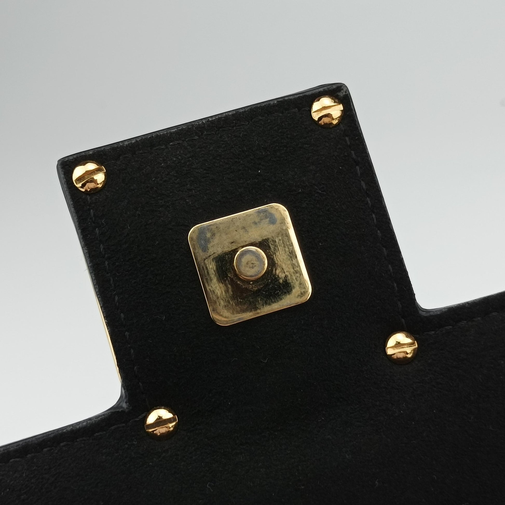 Fab Black Leather 8BT326 8BT326 AA1W 209.0189ファブ ブラック レザー 8BT326 8BT326 AA1W 209.0189