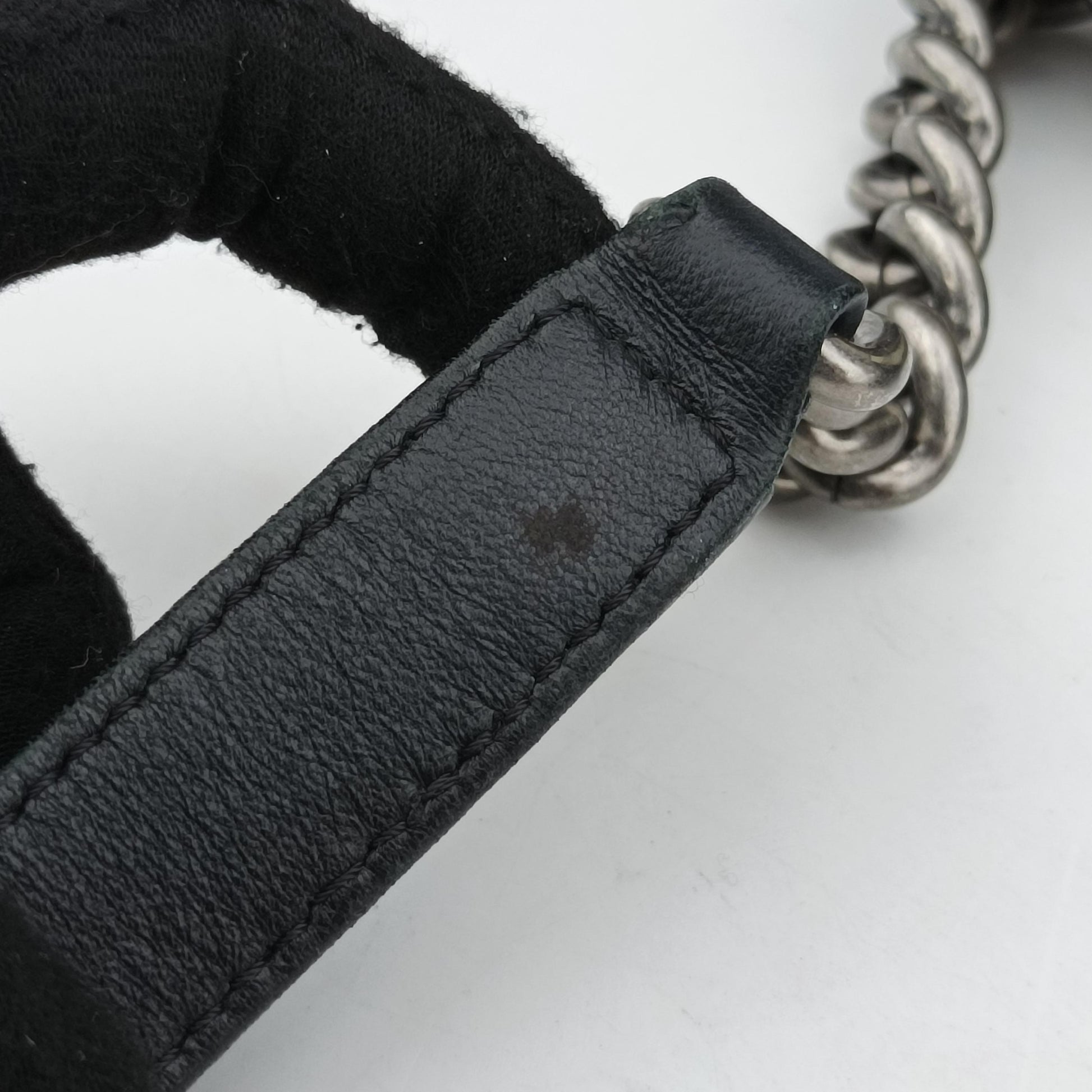 BOY CHANEL Black×beige Leather A67087 17949885ボーイシャネル ブラック×ベージュ レザー A67087 17949885