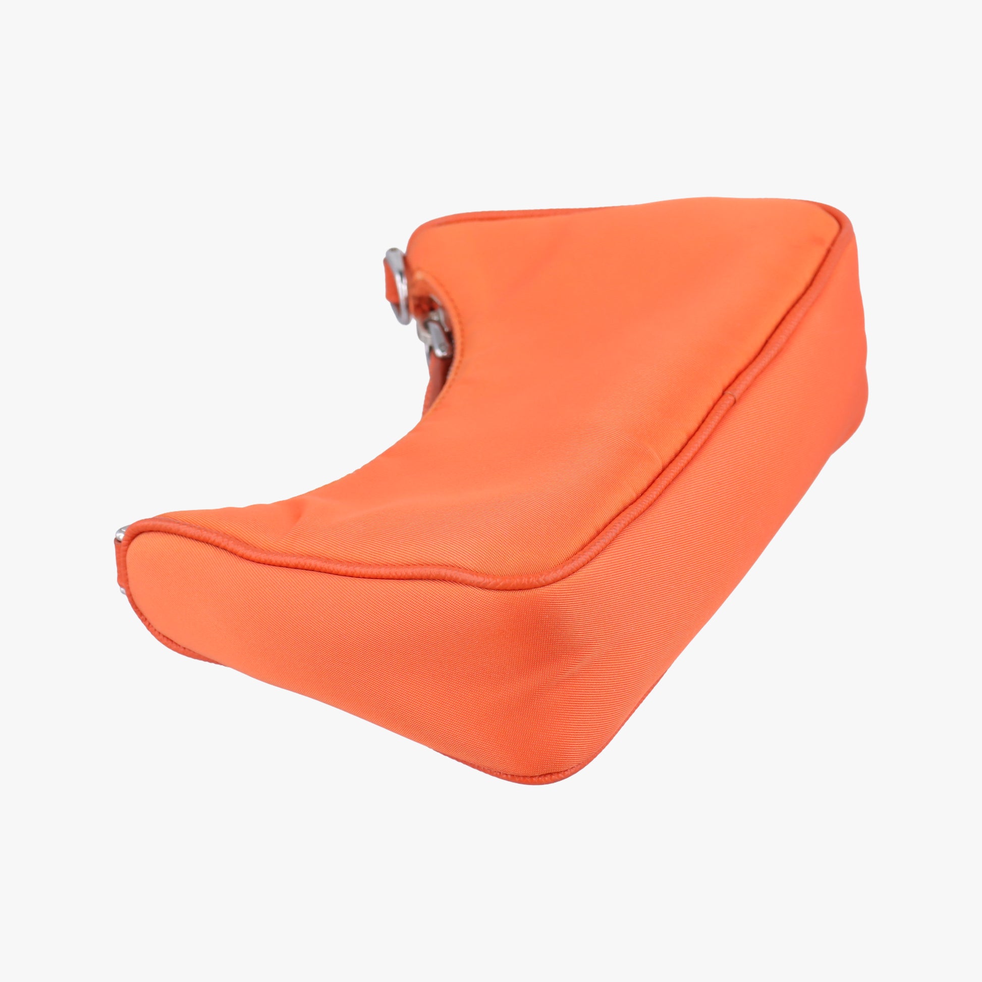 Triangle Logo Orange nylon 1TT122 42トライアングルロゴ オレンジ ナイロン 1TT122 42