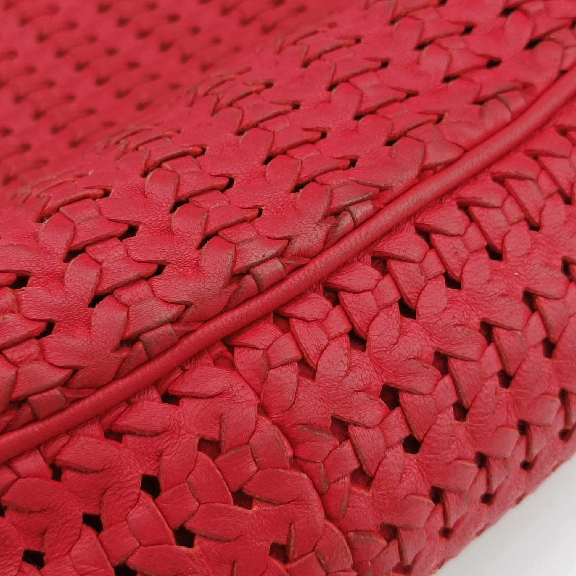 charm Red lambskin 132-BM-0068チャーム レッド ラムスキン 132-BM-0068