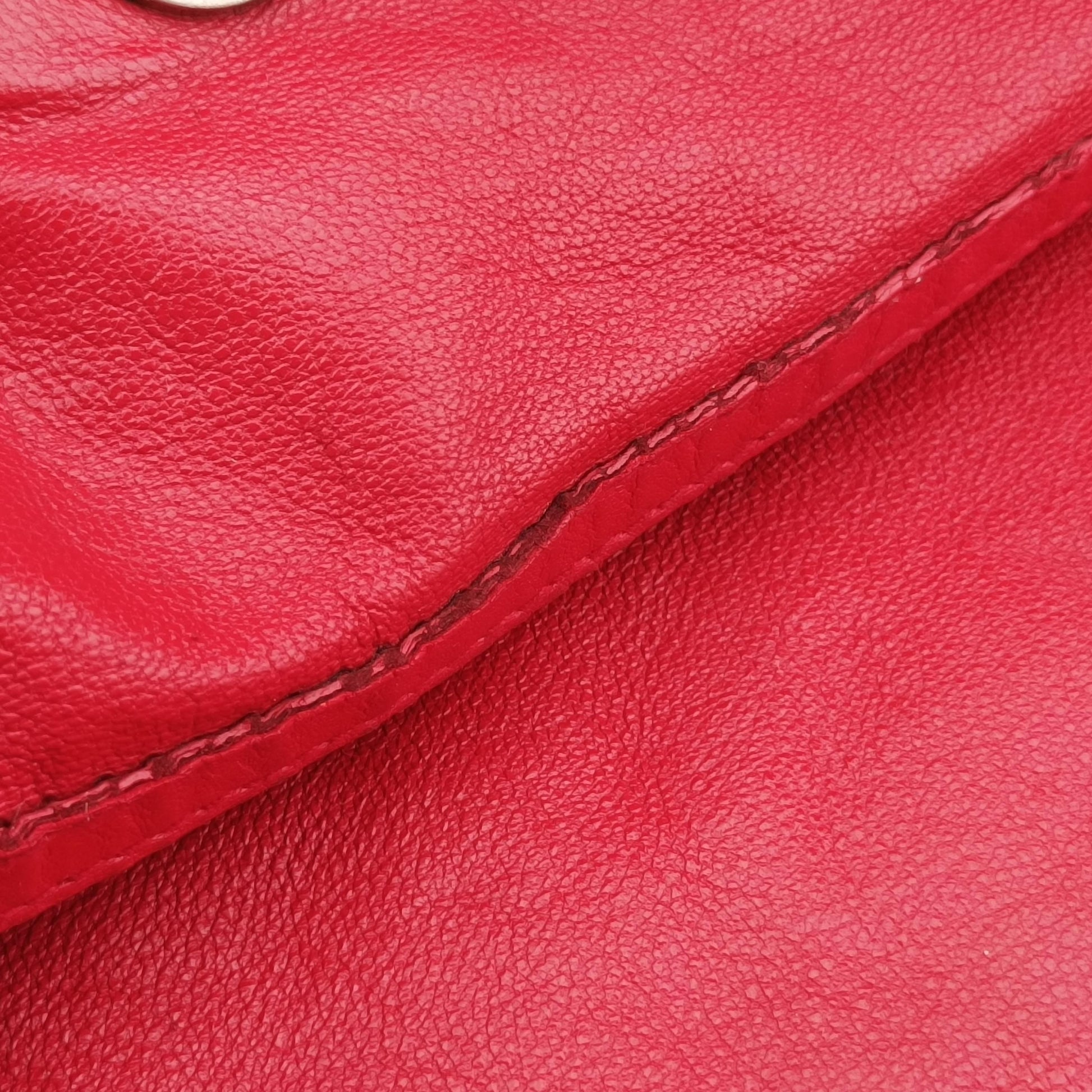 charm Red lambskin 132-BM-0068チャーム レッド ラムスキン 132-BM-0068