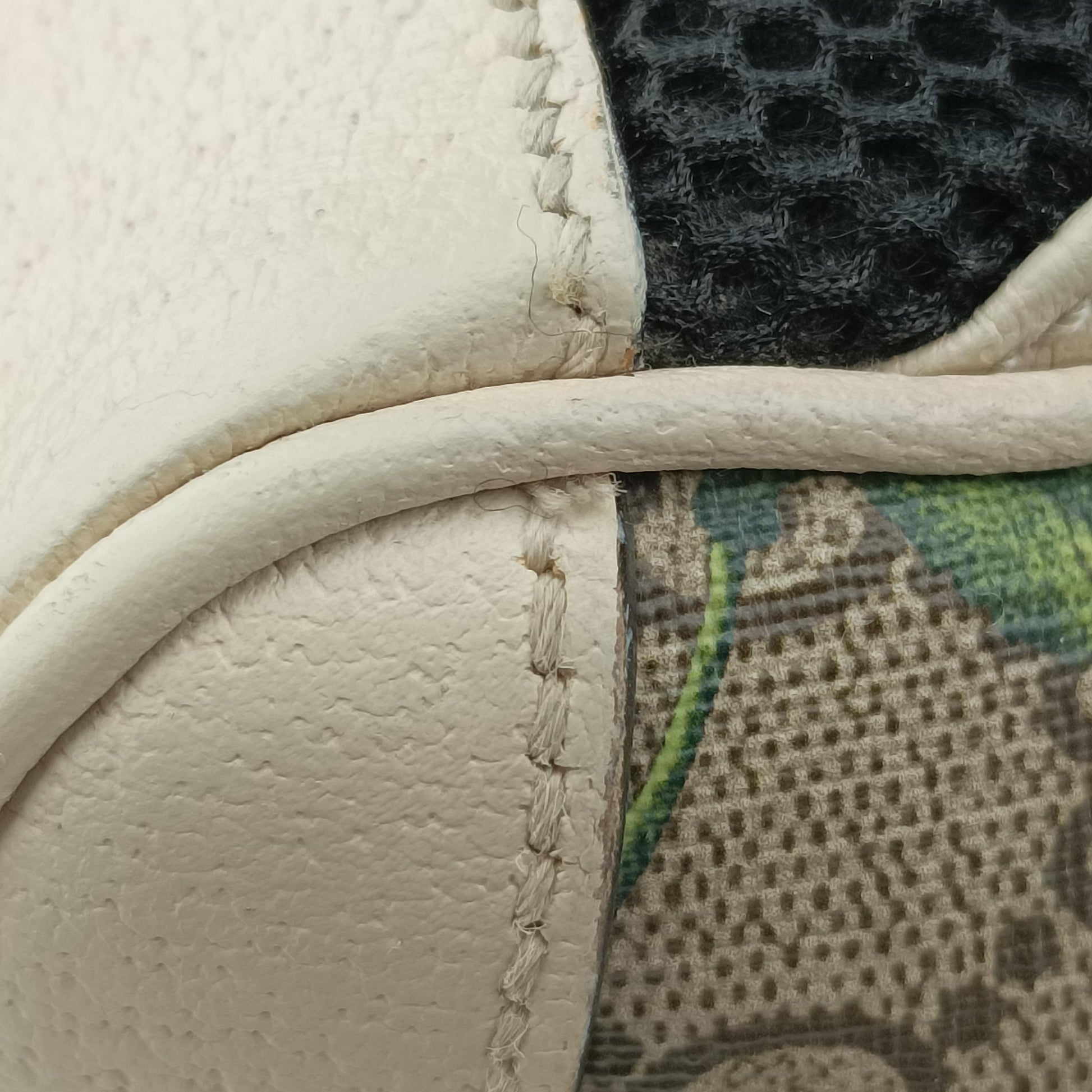 Ophidia Flora Multicolour PVC coated canvas×Leather 547965 C030302704オフィディア フローラ マルチカラー PVCコーティングキャンバス×レザー 547965 C030302704