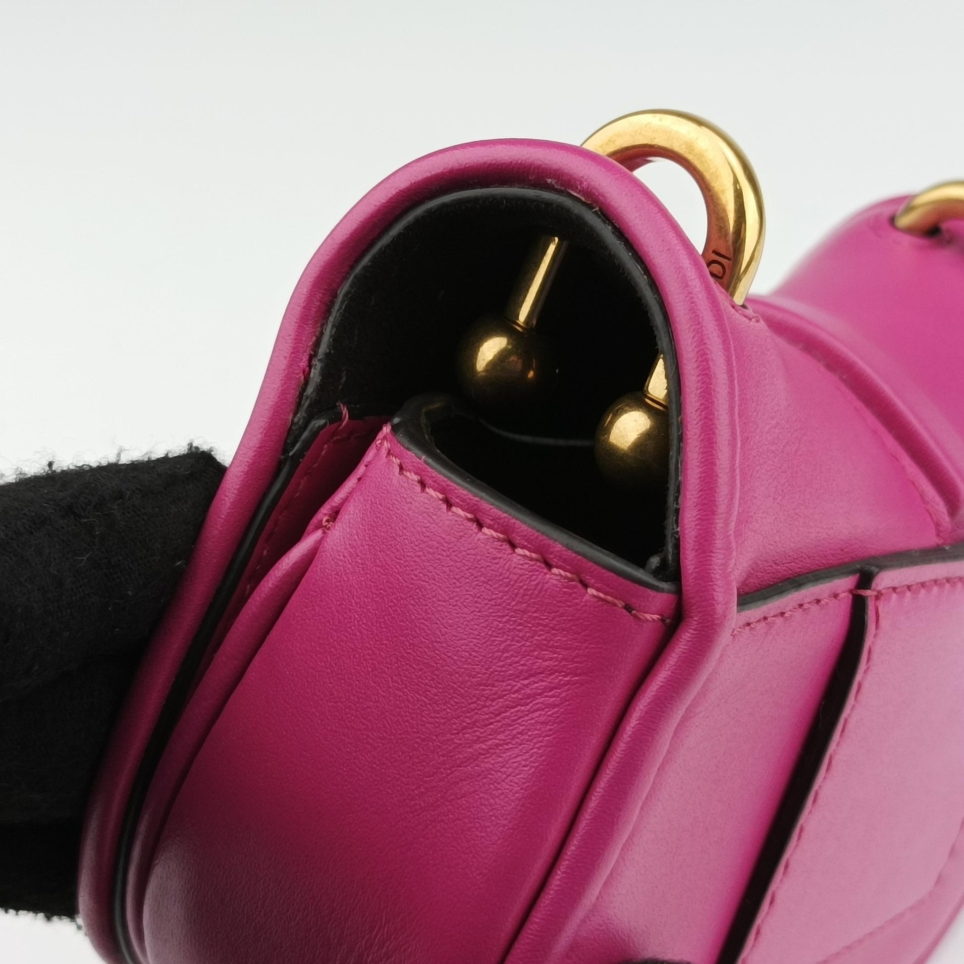 C'mon Small Rose Leather 7AS219 7AS219 AQ0L 249.0189カモン スモール ローズ レッド レザー 7AS219 7AS219 AQ0L 249.0189