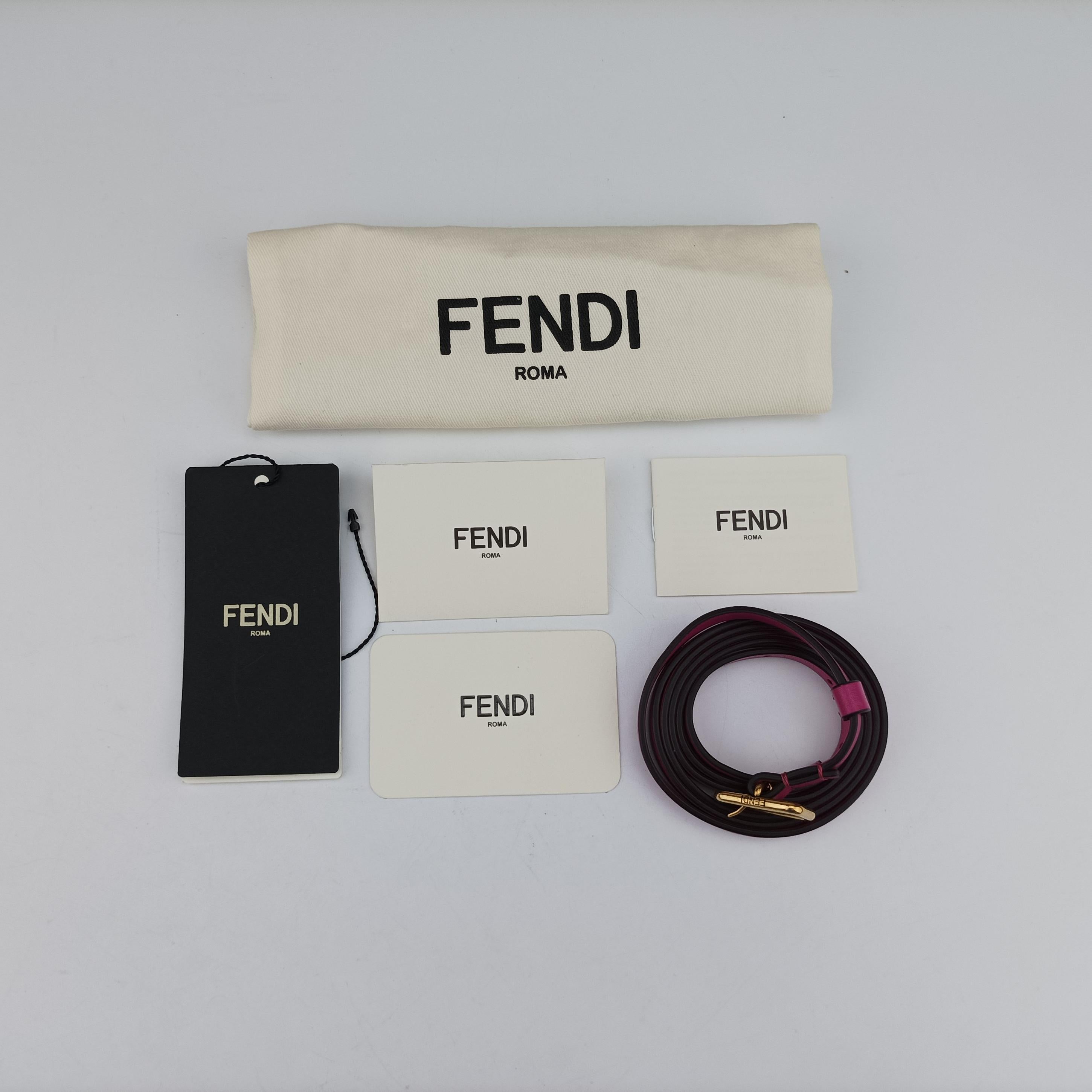 C'mon Small Rose Leather 7AS219 7AS219 AQ0L 249.0189カモン スモール ローズ レッド レザー 7AS219 7AS219 AQ0L 249.0189