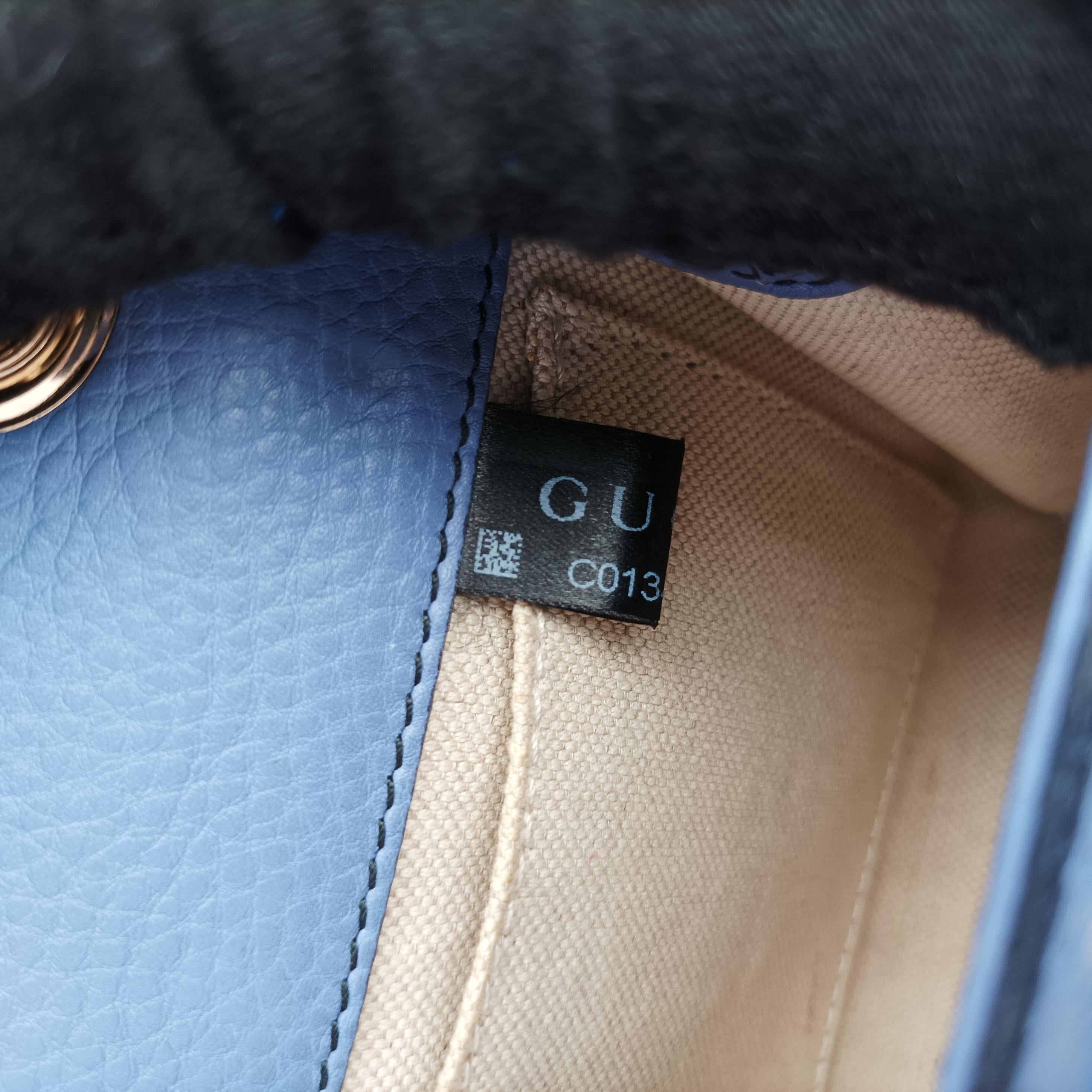 Emily Blue Leather 283063 C013471200エミリー ブルー レザー 283063 C013471200