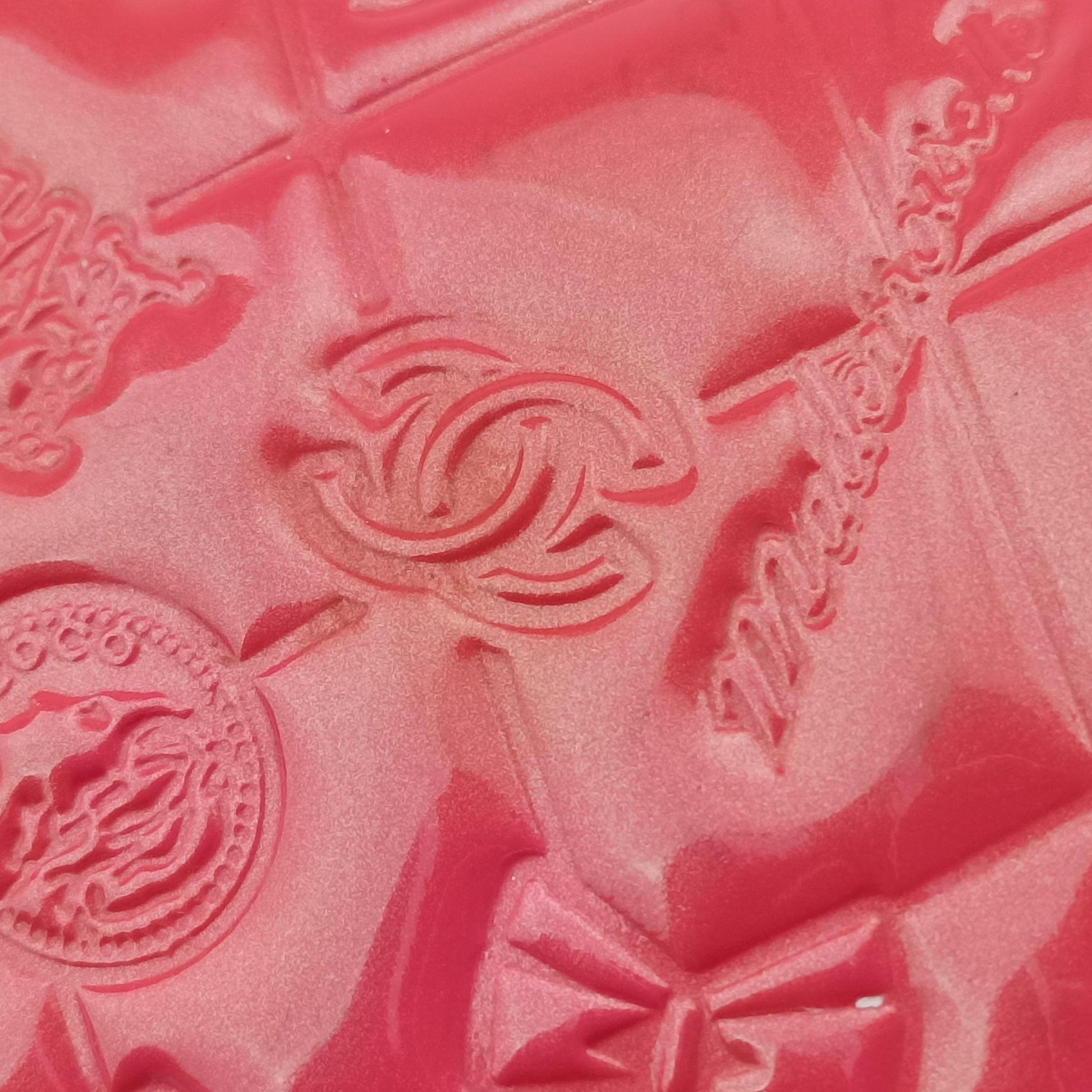 Iconic Matelasse Red Patent A37156 14087512アイコニック マトラッセ レッド パテント A37156 14087512