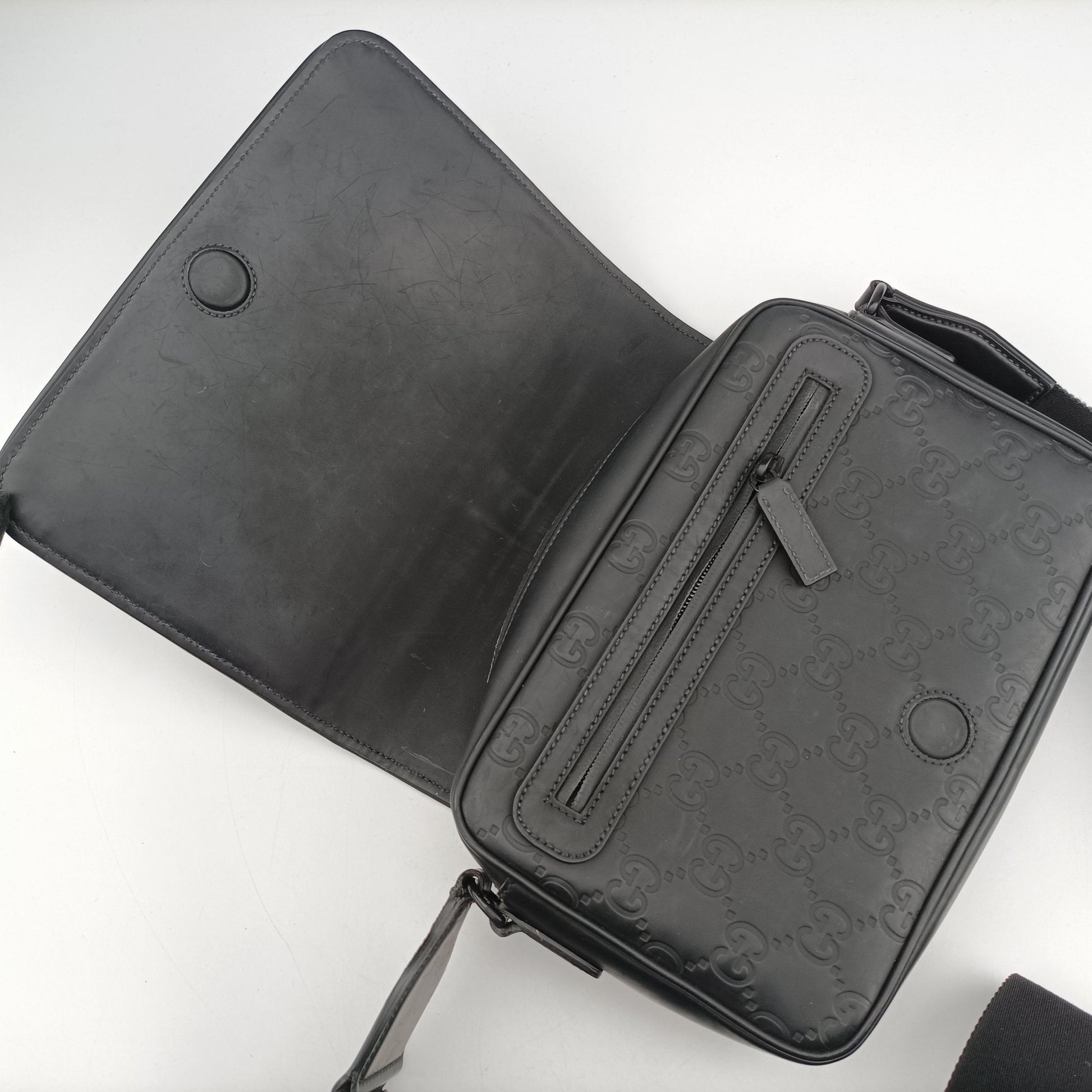 Rubber Effect Black Leather 775097 I042051141ラバーエフェクト ブラック レザー 775097 I042051141