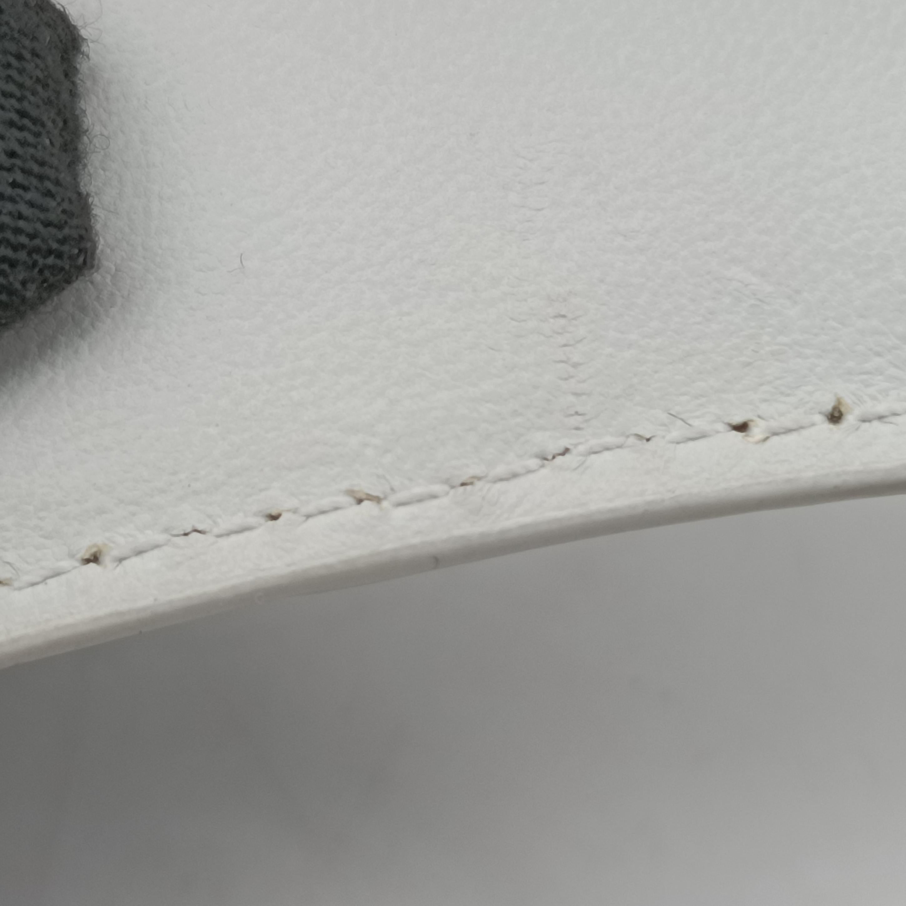 Hourglass Mini White leather 637372.9016.T.584046アワーグラス ミニ ホワイト レザー 637372.9016.T.584046