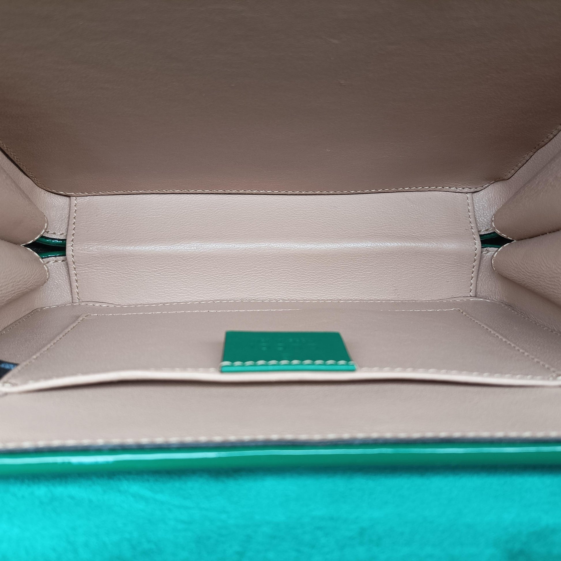 Sylvie Green Patent 589479 H030353692シルヴィ グリーン パテント 589479 H030353692