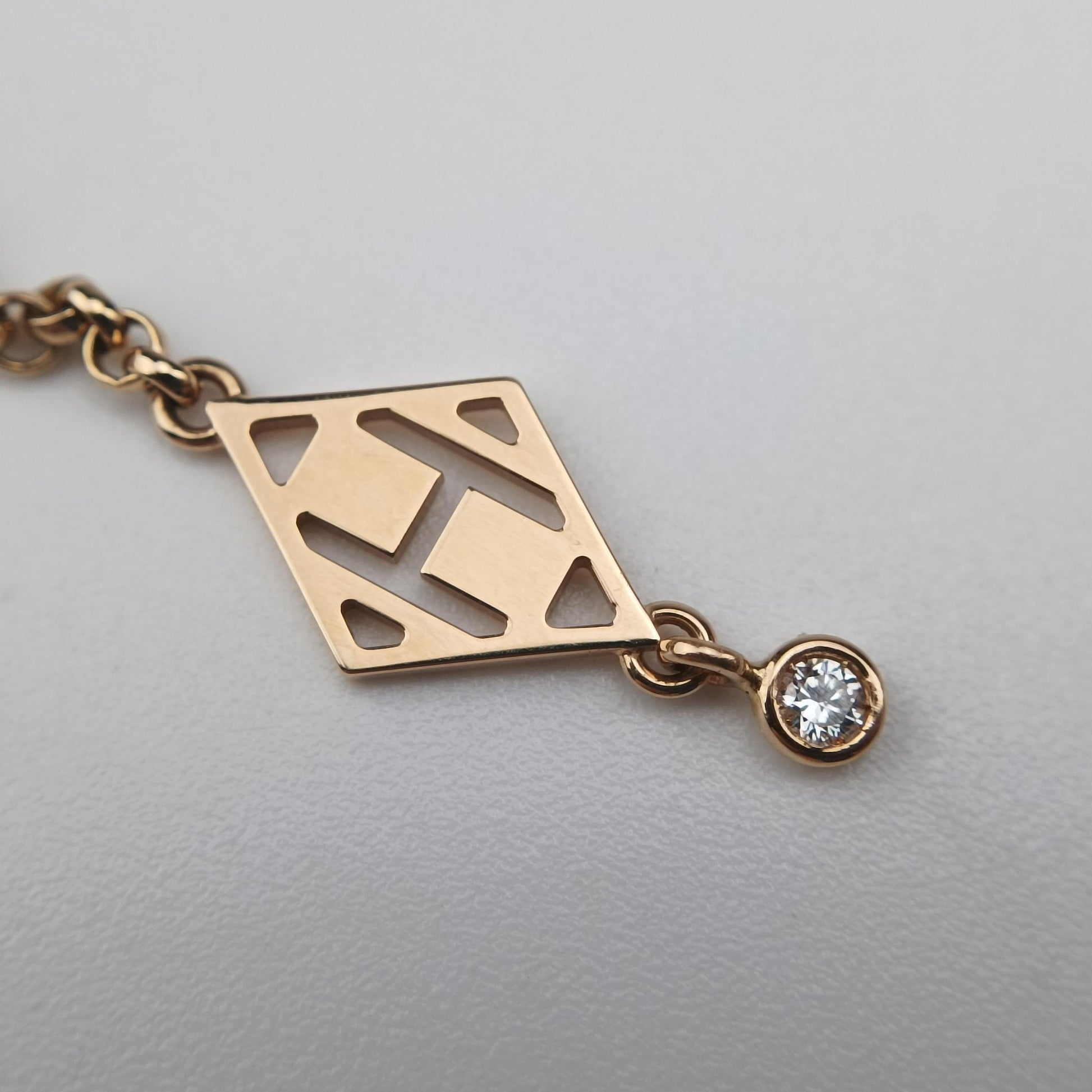 Ex-Libris H Rose gold AU750 19K044538エクス リブリスH ガンバード スウィング ドロップ ローズゴールド AU750 19K044538