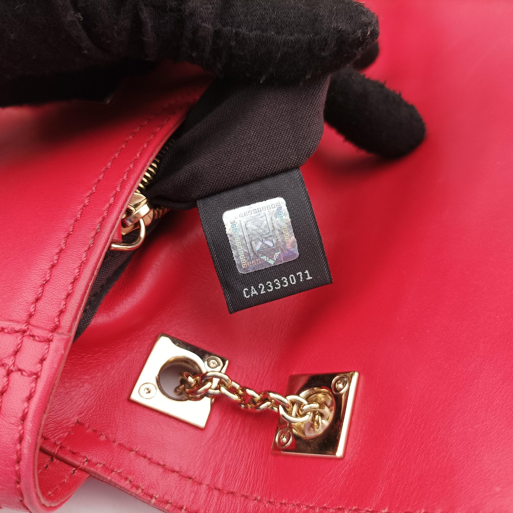 Baguette Chain Flap Red Leather 8BT139 8BT139-A09 128-2566マンマバケット レッド レザー 8BT139 8BT139-A09 128-2566