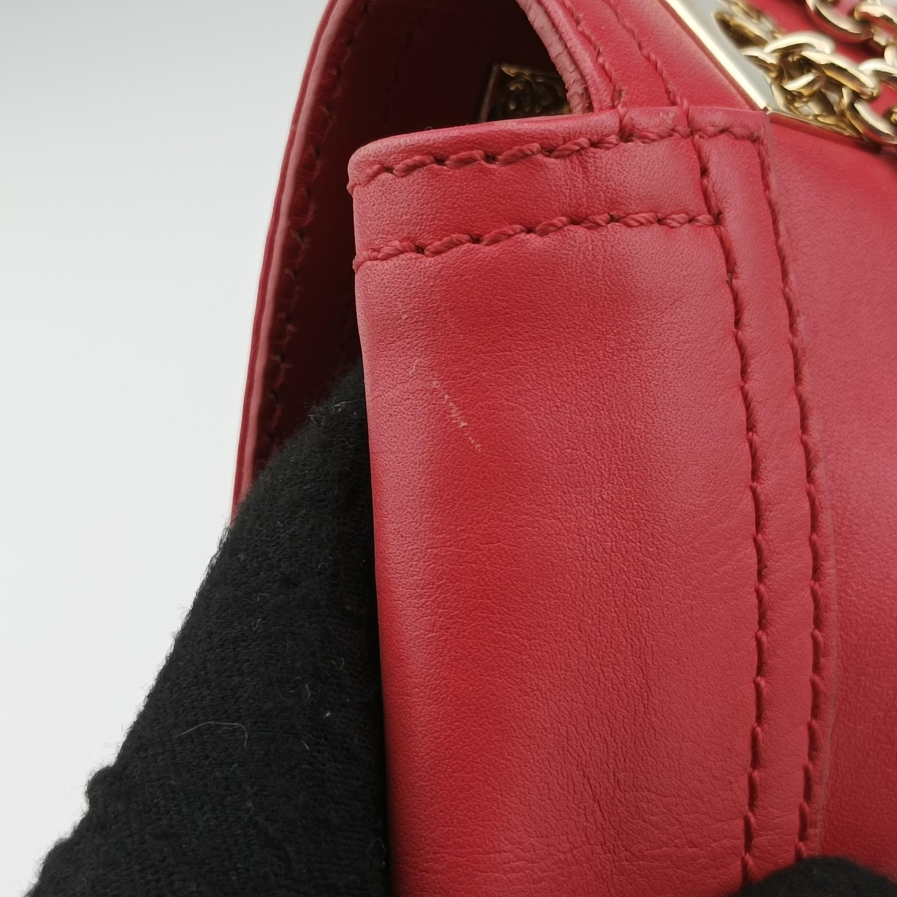 Baguette Chain Flap Red Leather 8BT139 8BT139-A09 128-2566マンマバケット レッド レザー 8BT139 8BT139-A09 128-2566