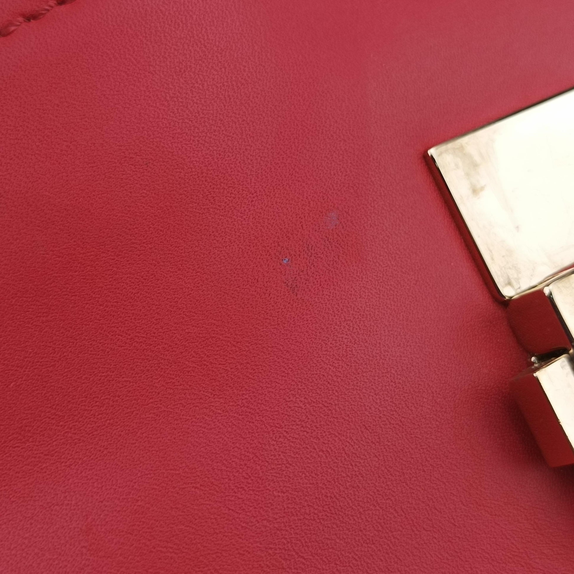 Baguette Chain Flap Red Leather 8BT139 8BT139-A09 128-2566マンマバケット レッド レザー 8BT139 8BT139-A09 128-2566