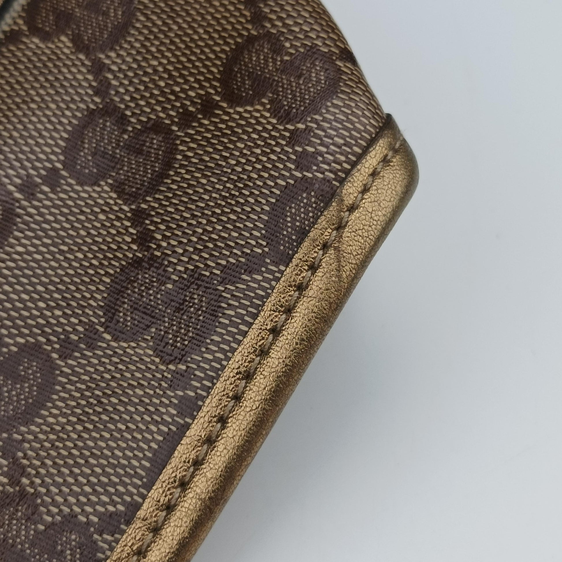 New Jackie Brown×golden PVC coated canvas×Leather 203494 G3057378ニュージャッキー ブラウン×ゴールド PVCコーティングキャンバス×レザー 203494 G3057378