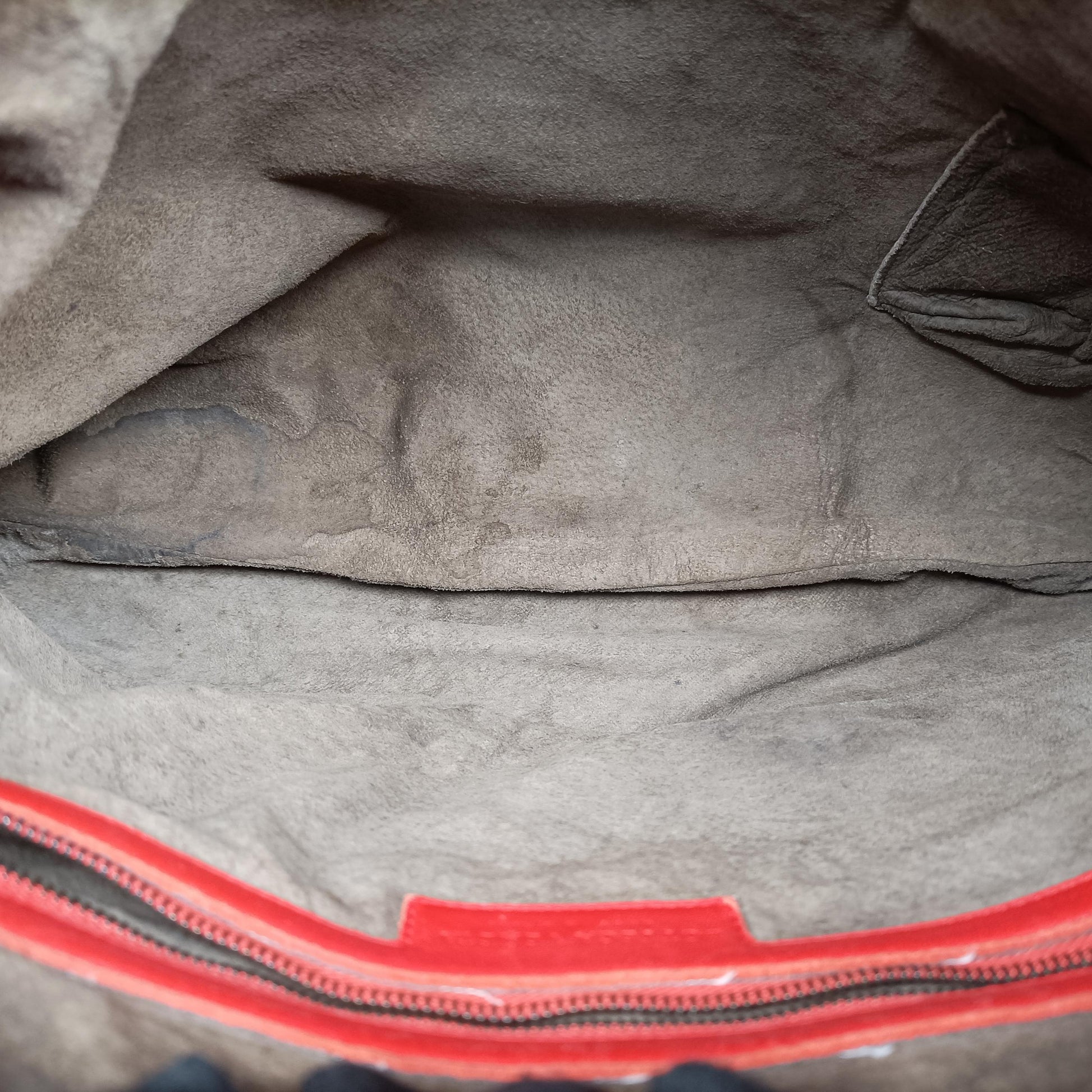 Intrecciato Red lambskin B00012586Nイントレチャート レッド ラムスキン B00012586N