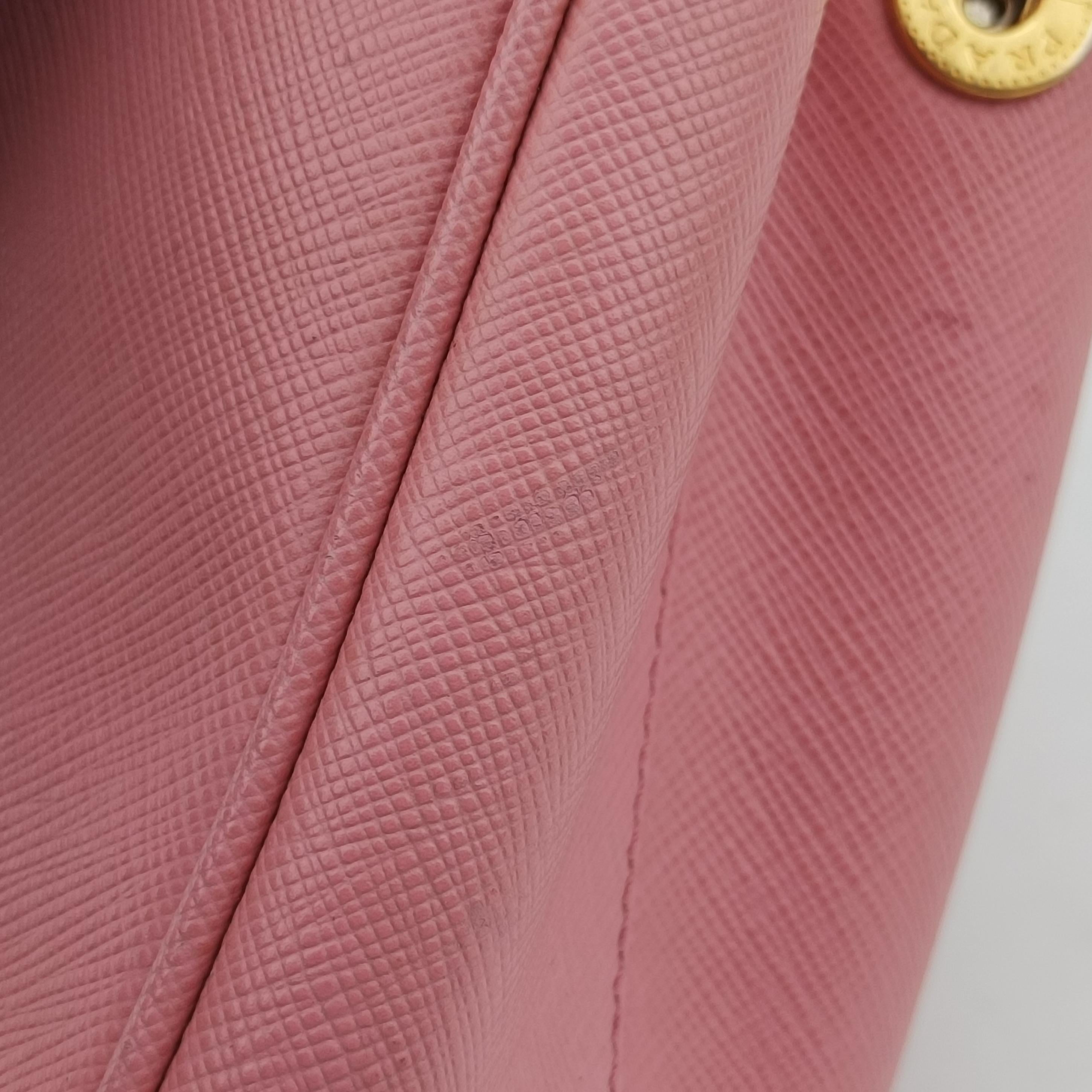 Galleria Pink SAFFIANO Leather BN2316 117ガレリア ピンク サフィアーノレザー BN2316 117