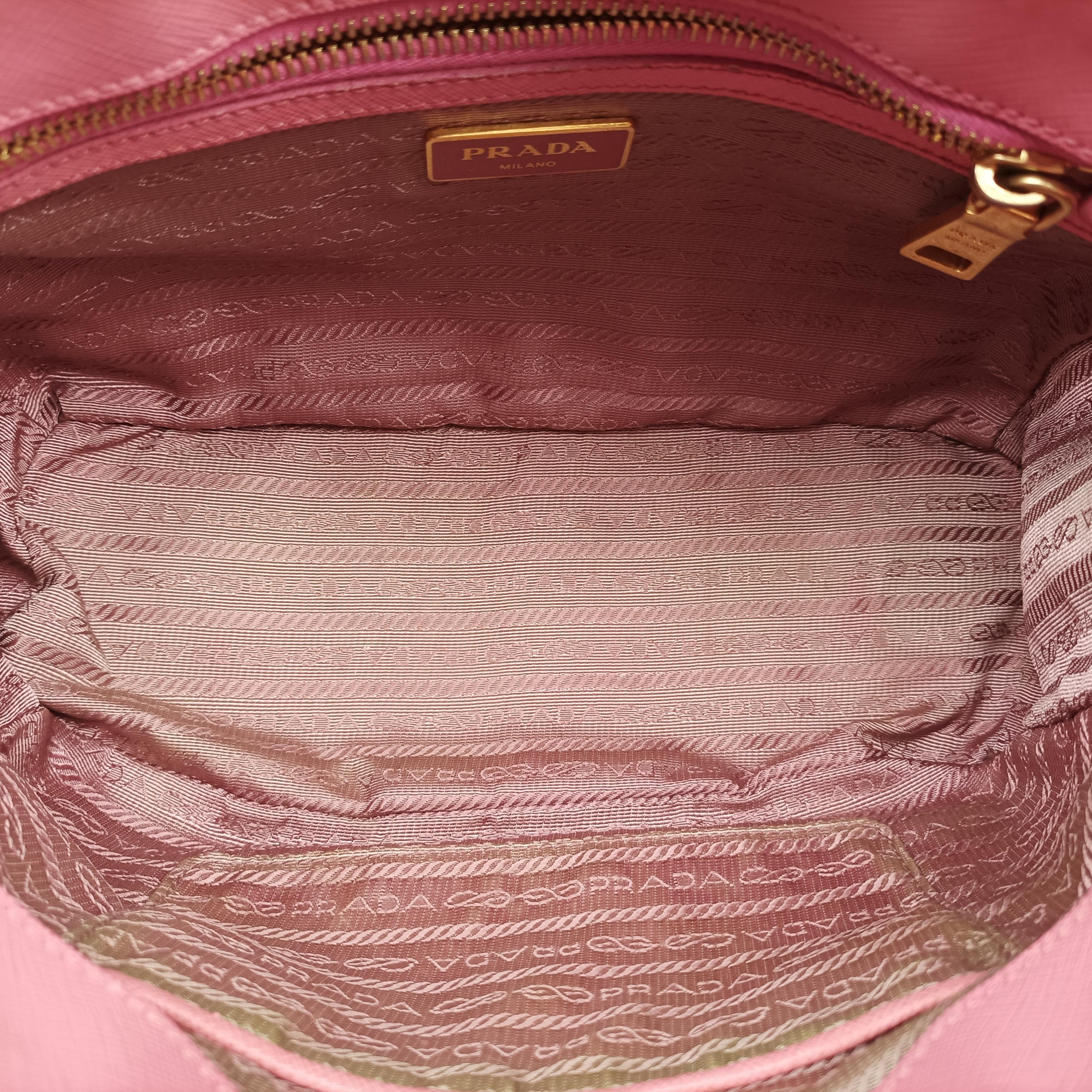 Galleria Pink SAFFIANO Leather BN2316 117ガレリア ピンク サフィアーノレザー BN2316 117