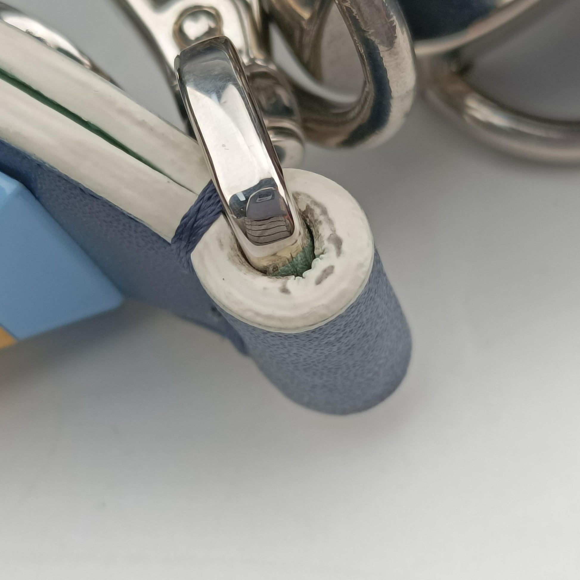 Kan I Blue×Multicolour Leather 8BT283 8BT283-OYA 178-0501キャナイ ブルー×マルチカラー レザー 8BT283 8BT283-OYA 178-0501