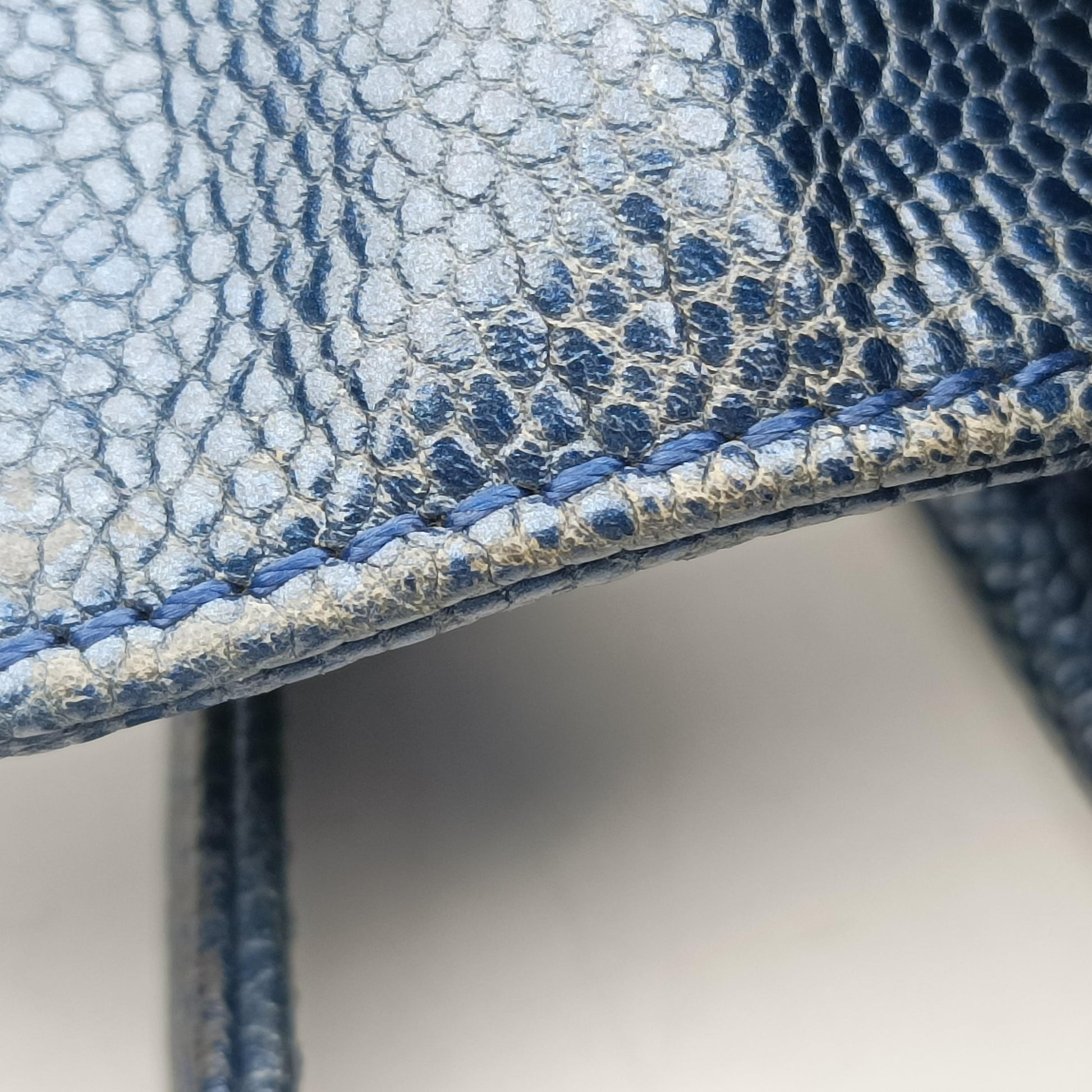 Matelasse Cocomark GST Blue Caviar Leather A67414 17109121マトラッセ ココマークGST ブルー キャビアレザー A67414 17109121