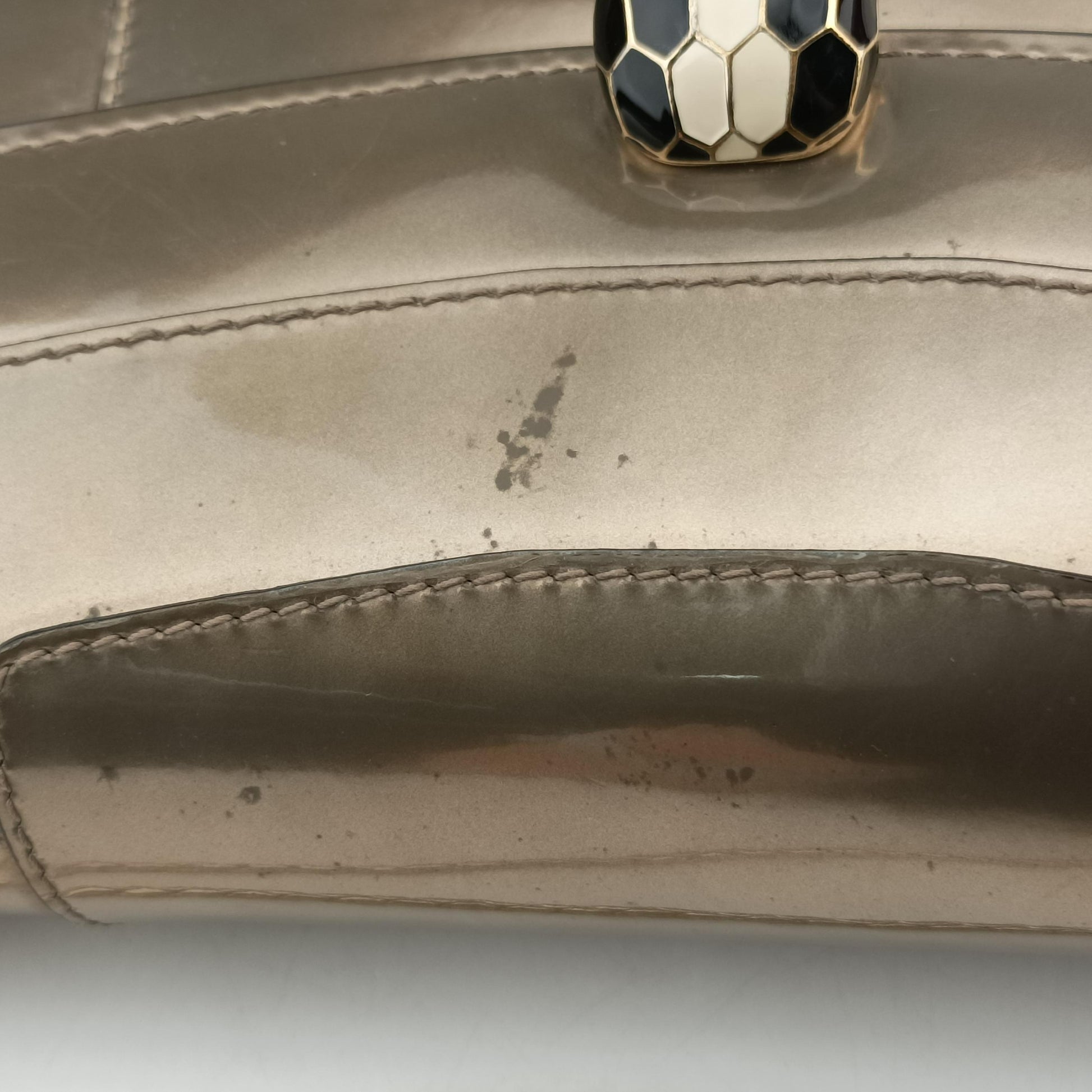 SERPENTI FOREVER Golden Enamel DA.A18.39794セルペンティ フォーエバー ゴールド エナメル DA.A18.39794