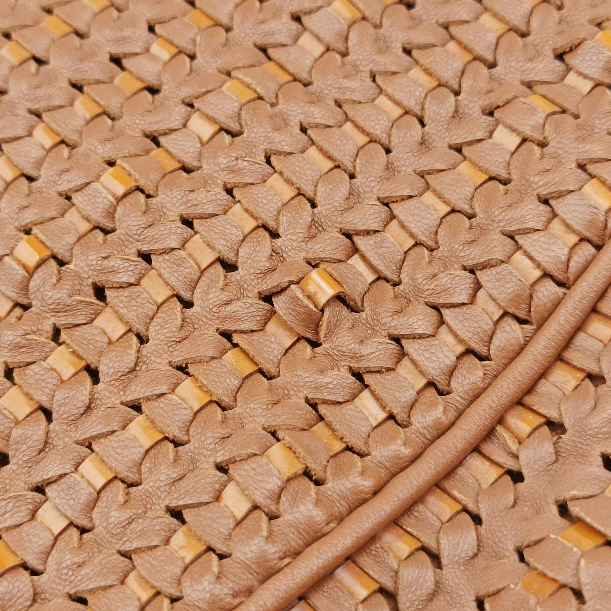 Soft Lady Dior Canage INTRECCIATO Tote Brown lambskin 01-RU-0078ソフト レディディオール カナージュ イントレチャート トート ブラウン ラムスキン 01-RU-0078