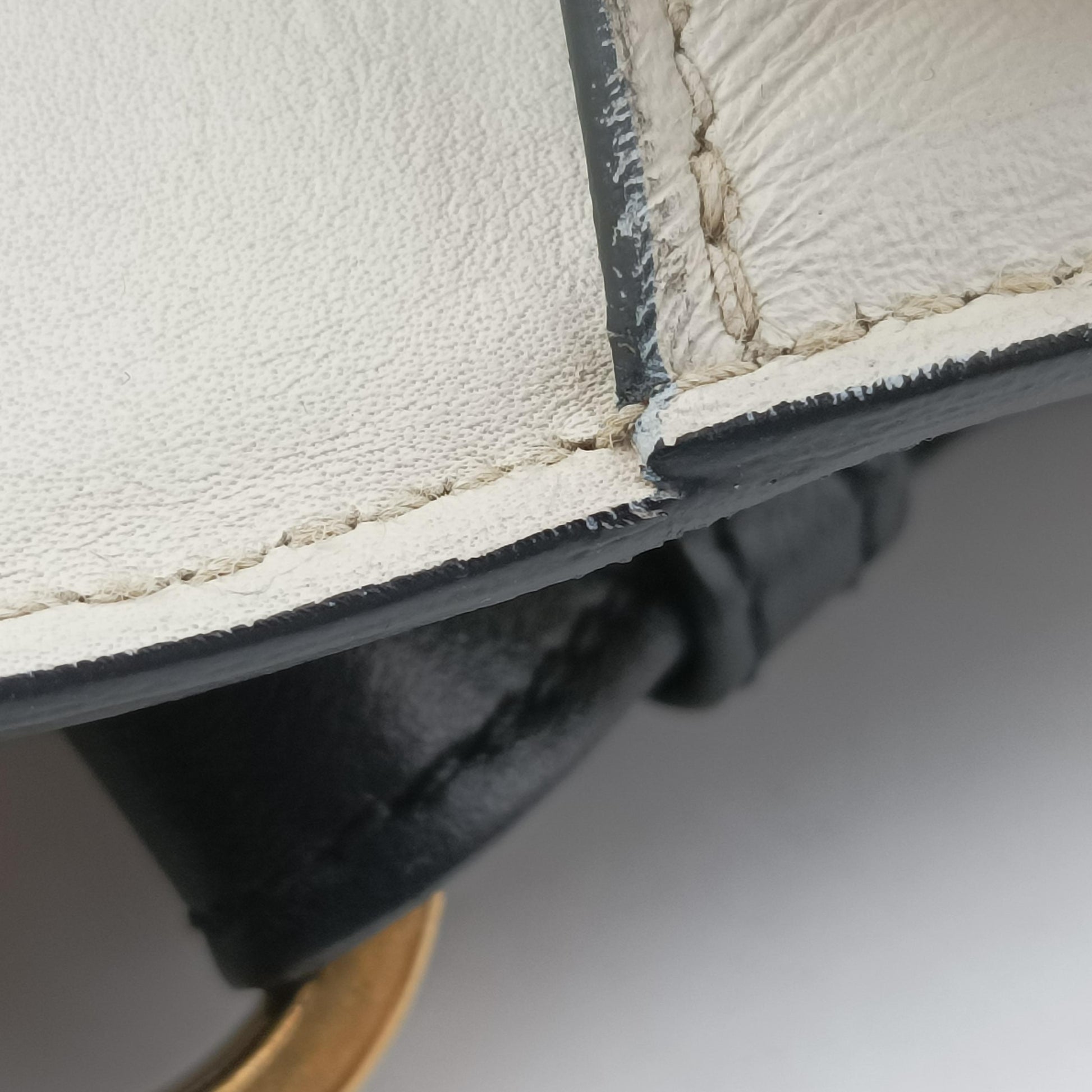 Cahier Black×white Leather×SAFFIANO Leather 1BD045 25カイエ ブラック×ホワイト レザー×サフィアーノレザー 1BD045 25