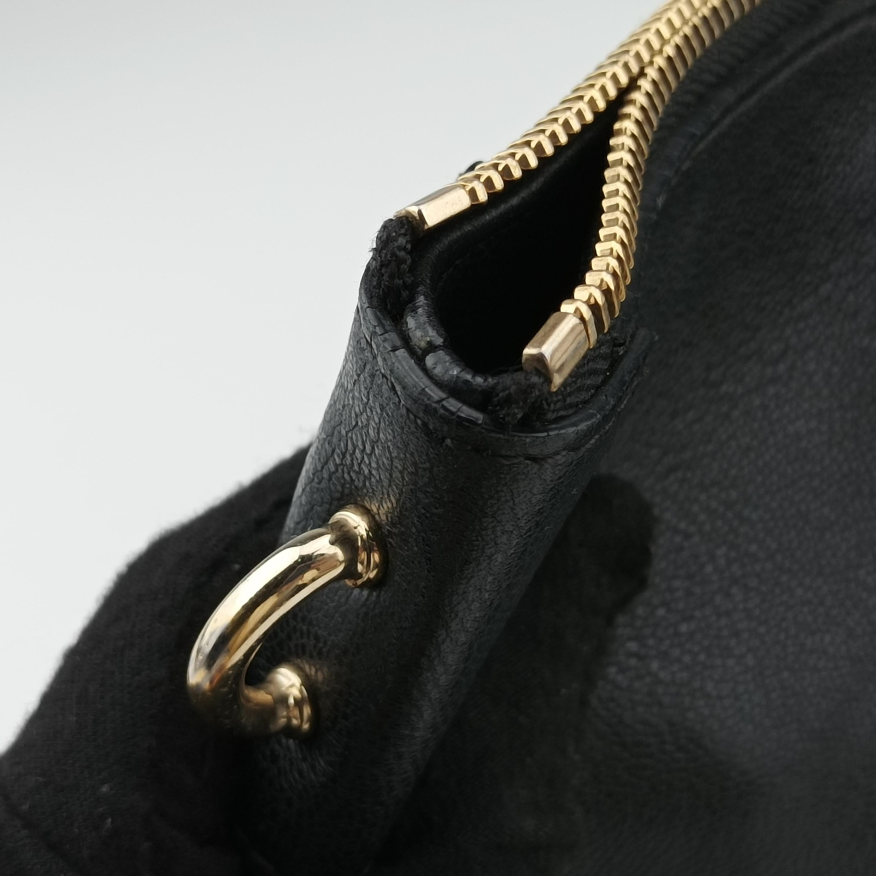 Medusa Black Leather CLG 993 820 848 407メデューサ ブラック レザー CLG 993 820 848 407